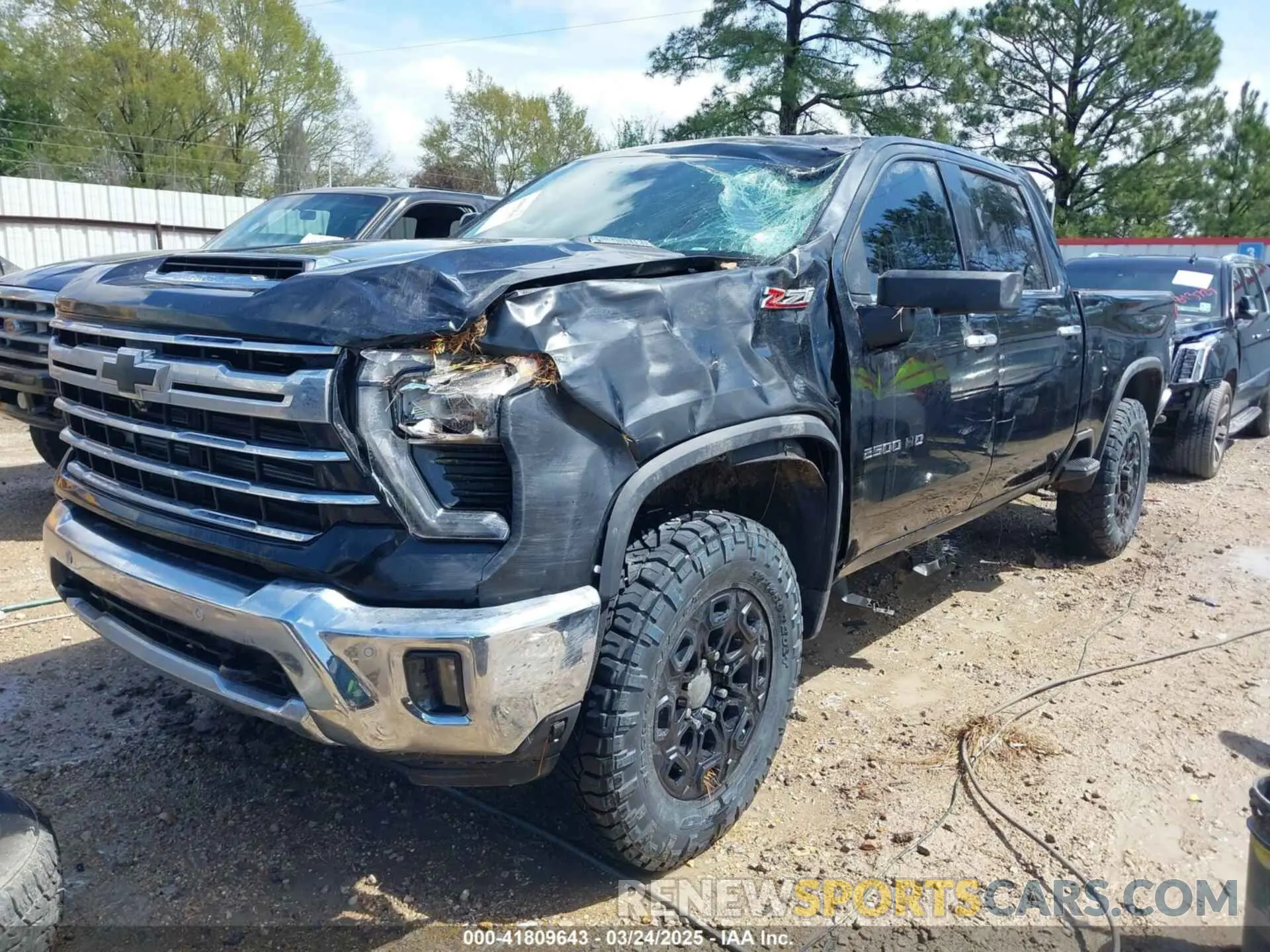 2 Photograph of a damaged car 1GC4YPEY6RF191094 CHEVROLET SILVERADO 2500HD 2024