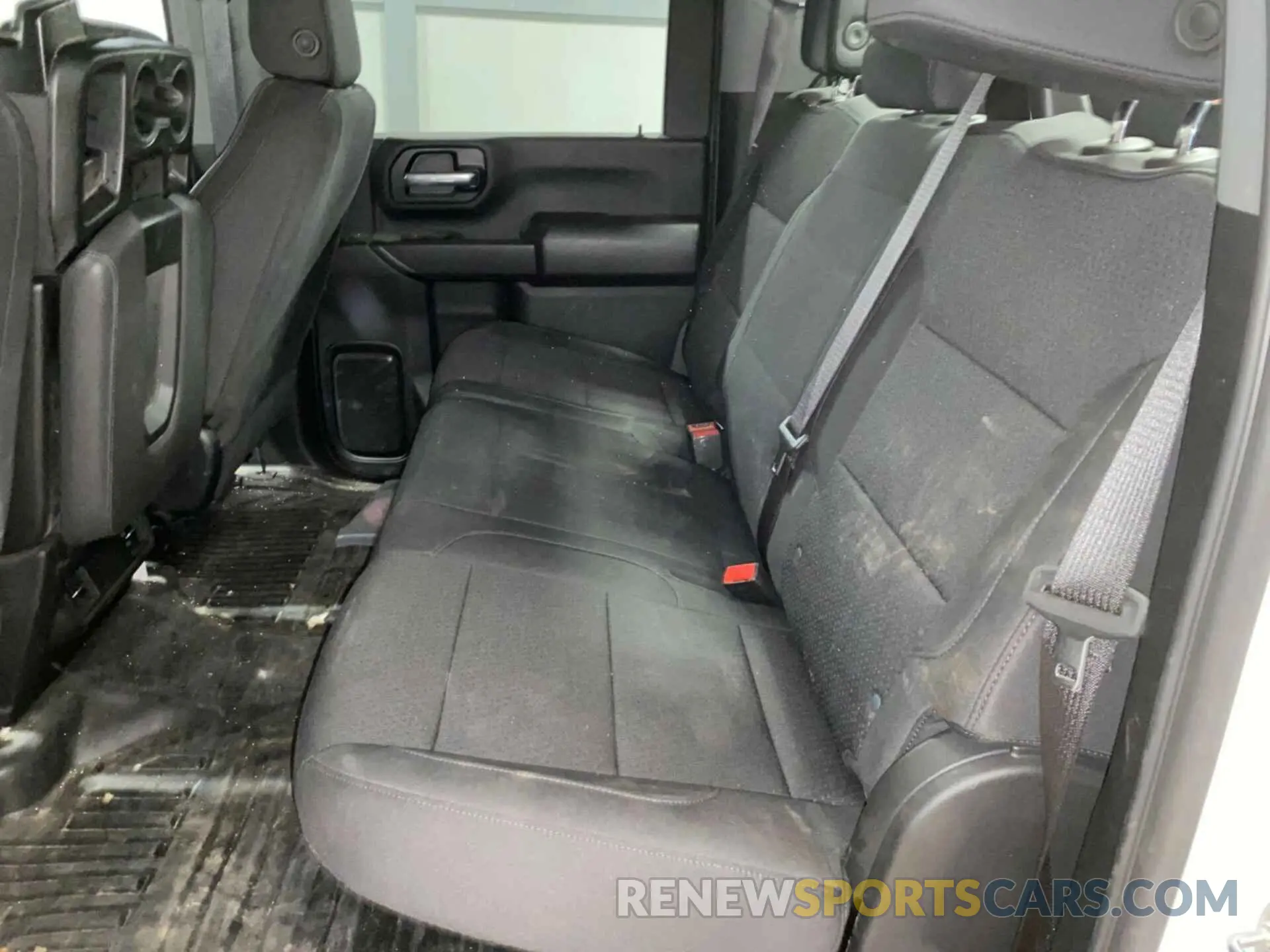 13 Photograph of a damaged car 2GC1YLE7XR1156729 CHEVROLET SILVERADO 2500HD 2024
