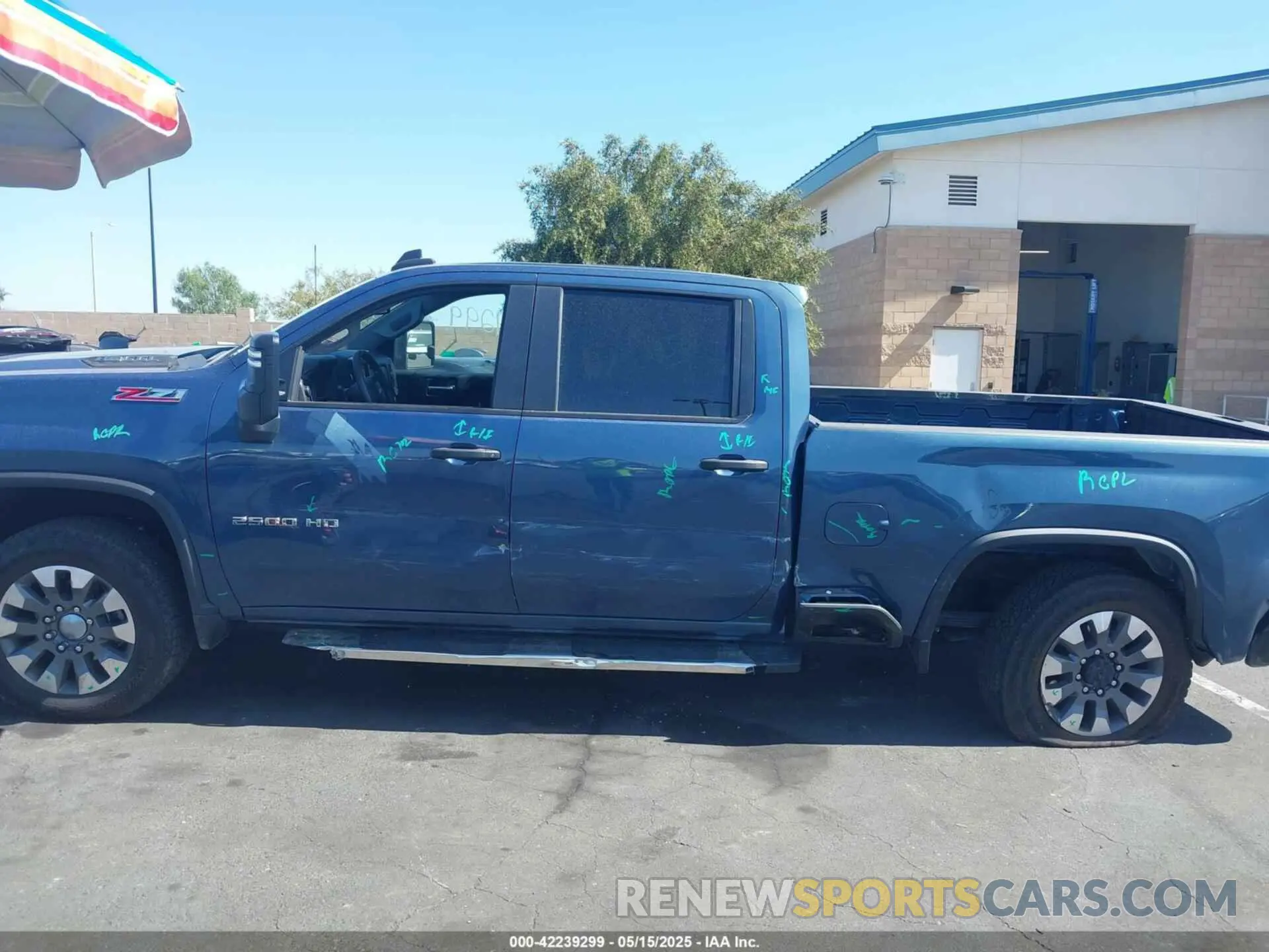 14 Фотография поврежденного автомобиля 2GC4YME77R1198889 CHEVROLET SILVERADO 2500HD 2024