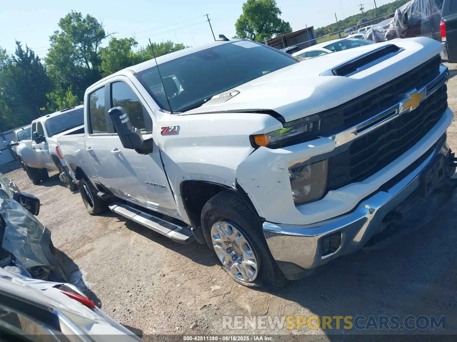 16 Photograph of a damaged car 2GC4YNE70R1244312 CHEVROLET SILVERADO 2500HD 2024