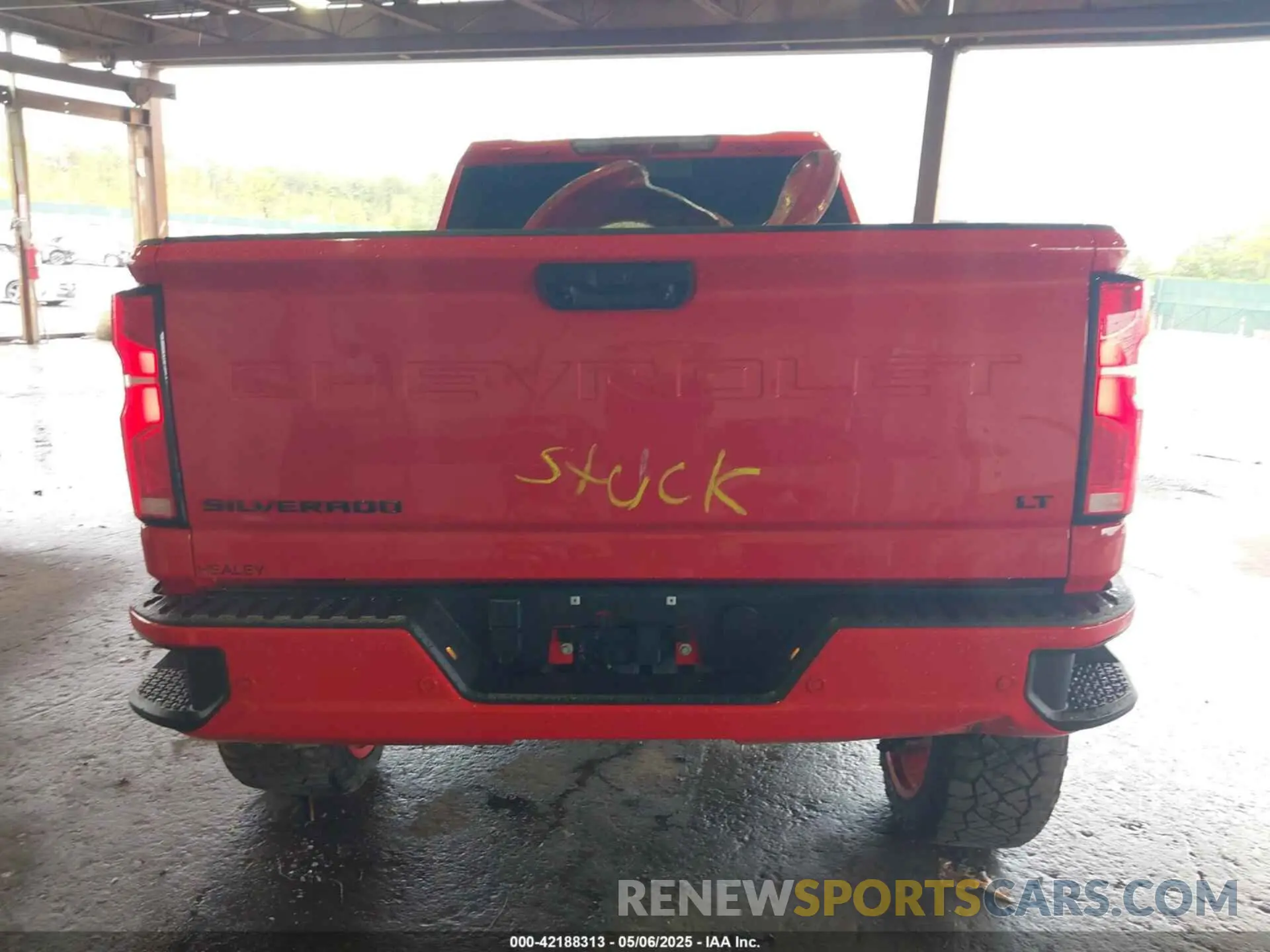 15 Photograph of a damaged car 2GC4YNE75R1237713 CHEVROLET SILVERADO 2500HD 2024