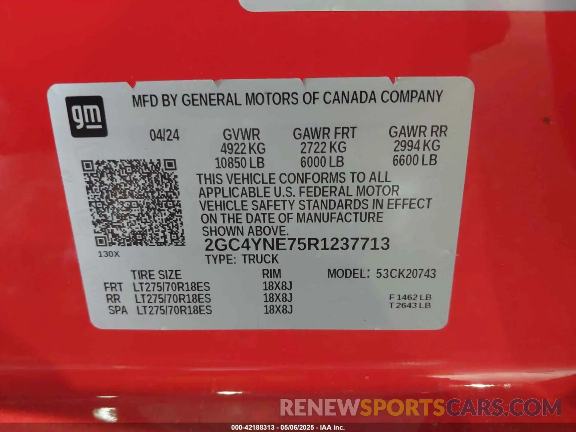 9 Photograph of a damaged car 2GC4YNE75R1237713 CHEVROLET SILVERADO 2500HD 2024