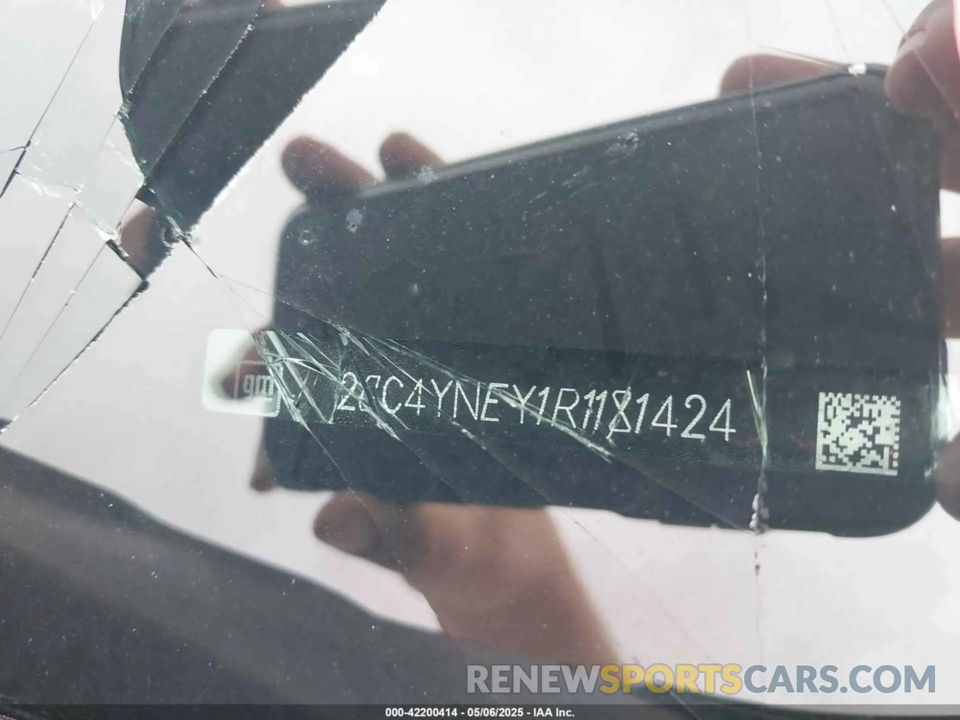 17 Photograph of a damaged car 2GC4YNEY1R1181424 CHEVROLET SILVERADO 2500HD 2024