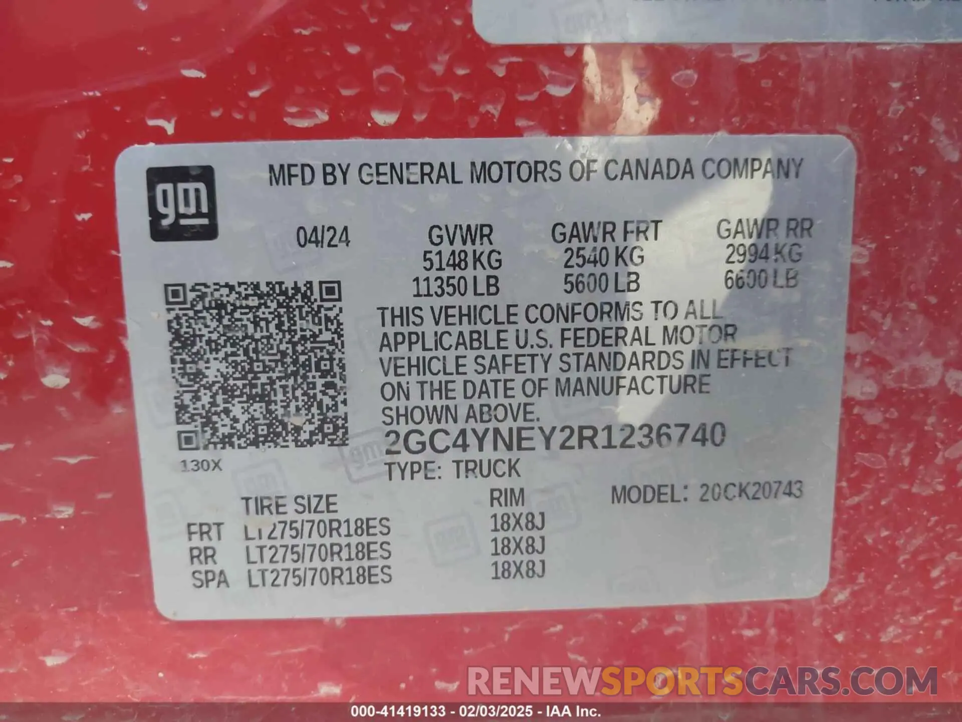 9 Photograph of a damaged car 2GC4YNEY2R1236740 CHEVROLET SILVERADO 2500HD 2024