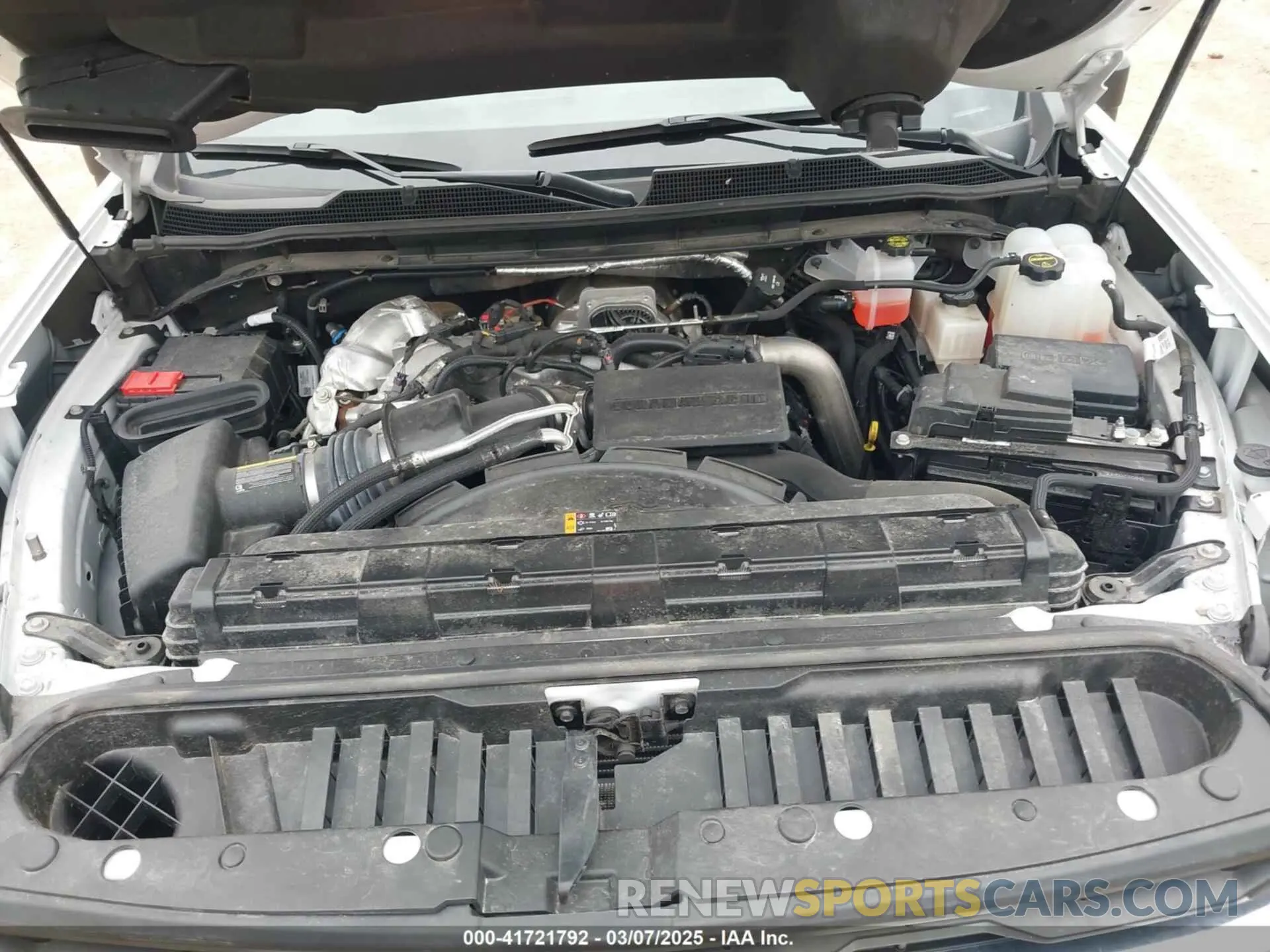 9 Фотография поврежденного автомобиля 2GC4YNEY6R1206303 CHEVROLET SILVERADO 2500HD 2024