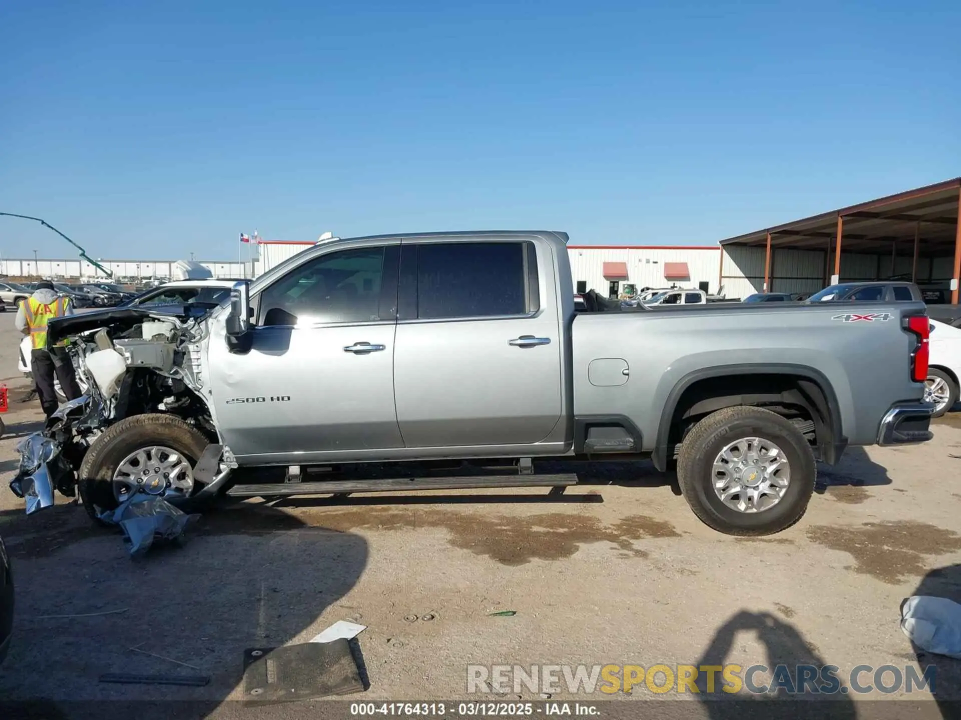 15 Фотография поврежденного автомобиля 2GC4YPEY1R1107948 CHEVROLET SILVERADO 2500HD 2024