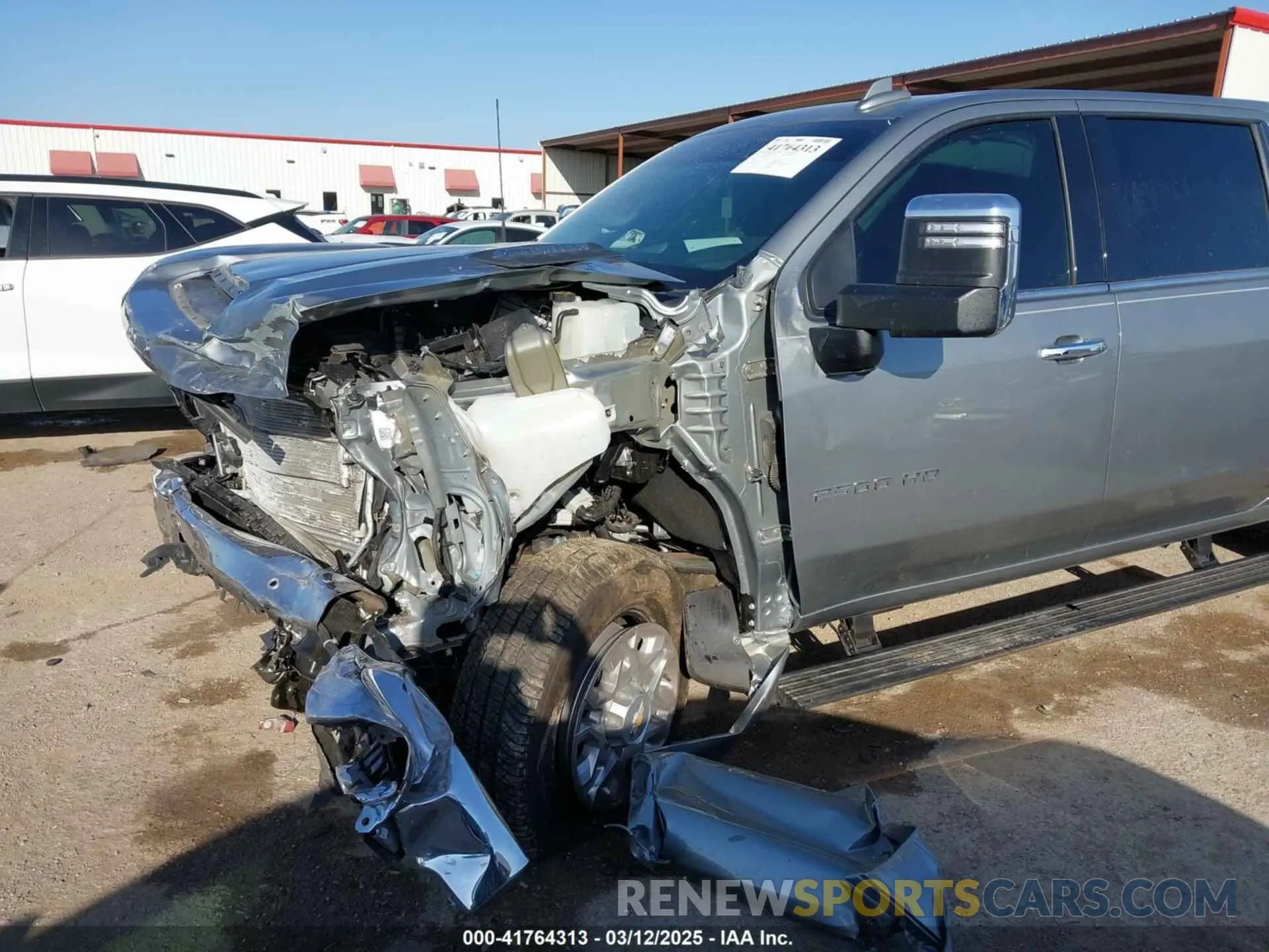 6 Фотография поврежденного автомобиля 2GC4YPEY1R1107948 CHEVROLET SILVERADO 2500HD 2024
