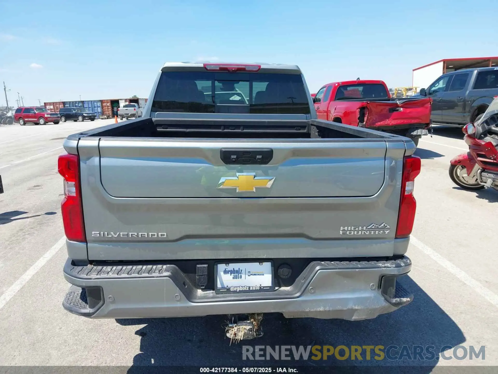 16 Photograph of a damaged car 2GC4YREY5R1176511 CHEVROLET SILVERADO 2500HD 2024
