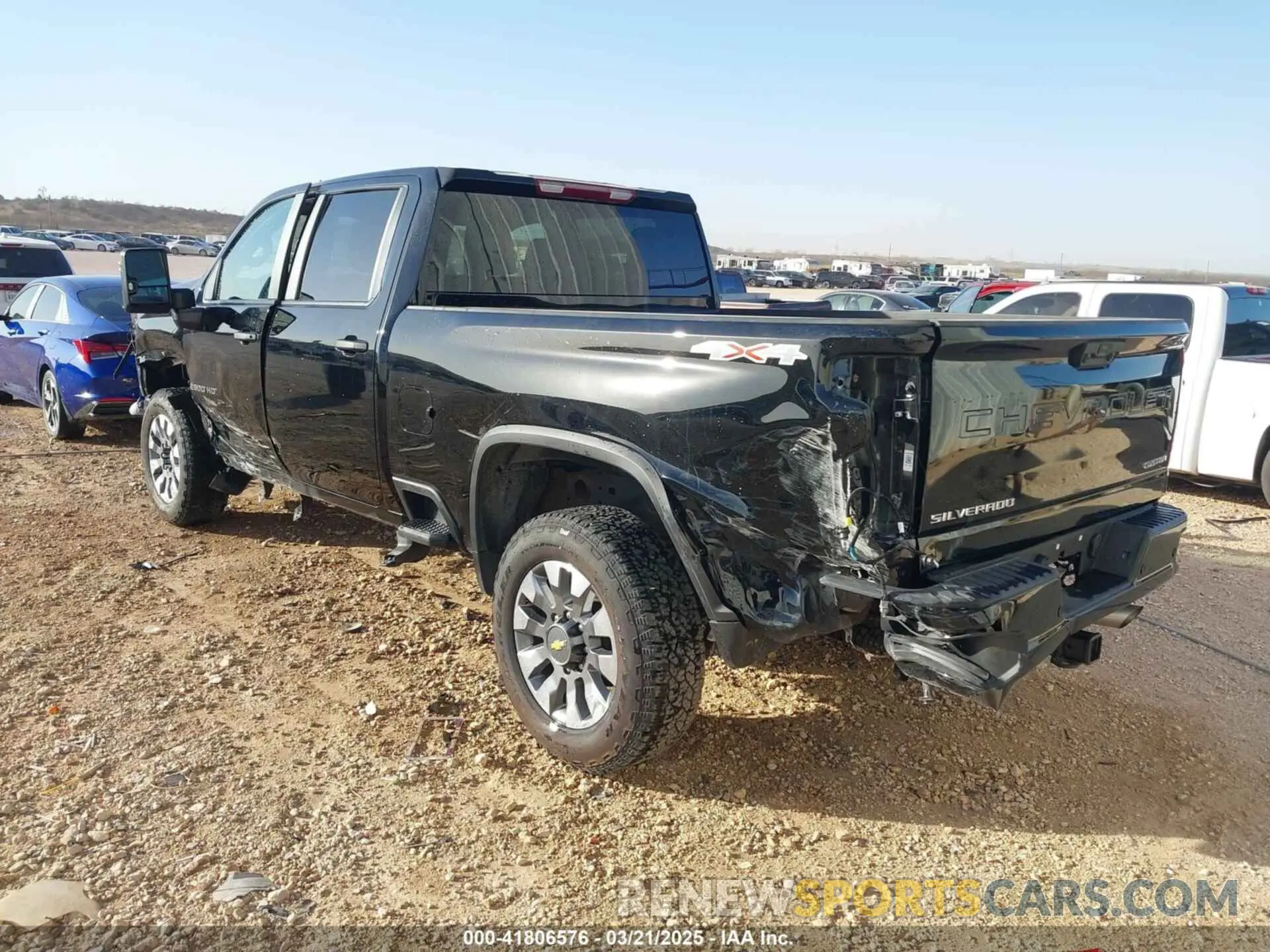 3 Photograph of a damaged car 1GC4KME7XSF145040 CHEVROLET SILVERADO 2500HD 2025