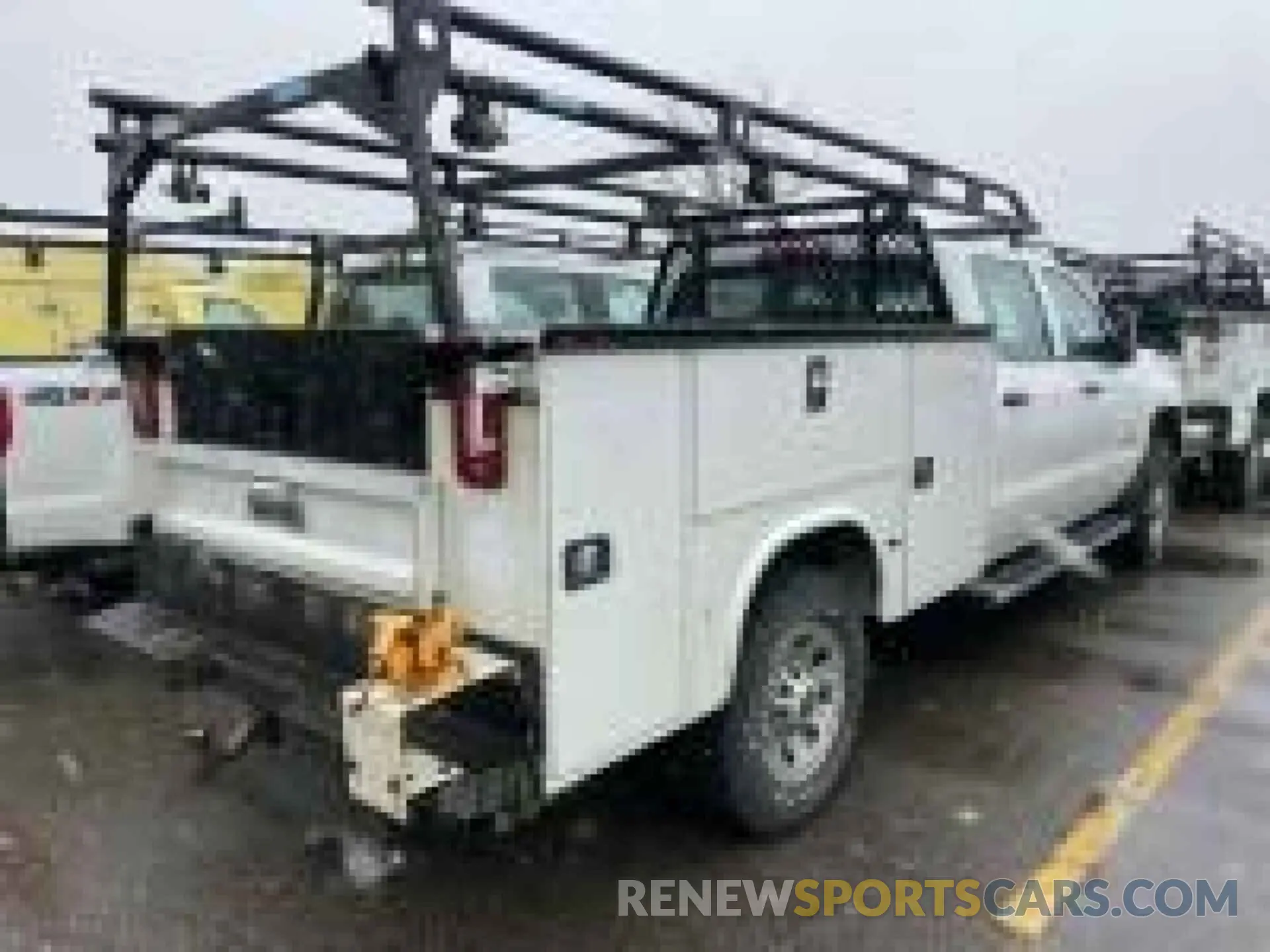 17 Photograph of a damaged car 1GB4KVCY7KF136737 CHEVROLET SILVERADO 3500HD 2019