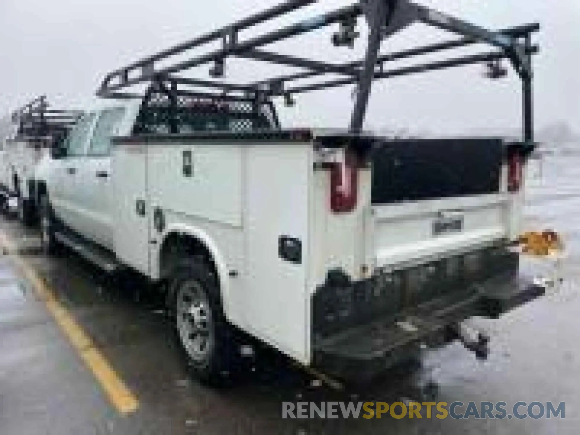 28 Photograph of a damaged car 1GB4KVCY7KF136737 CHEVROLET SILVERADO 3500HD 2019