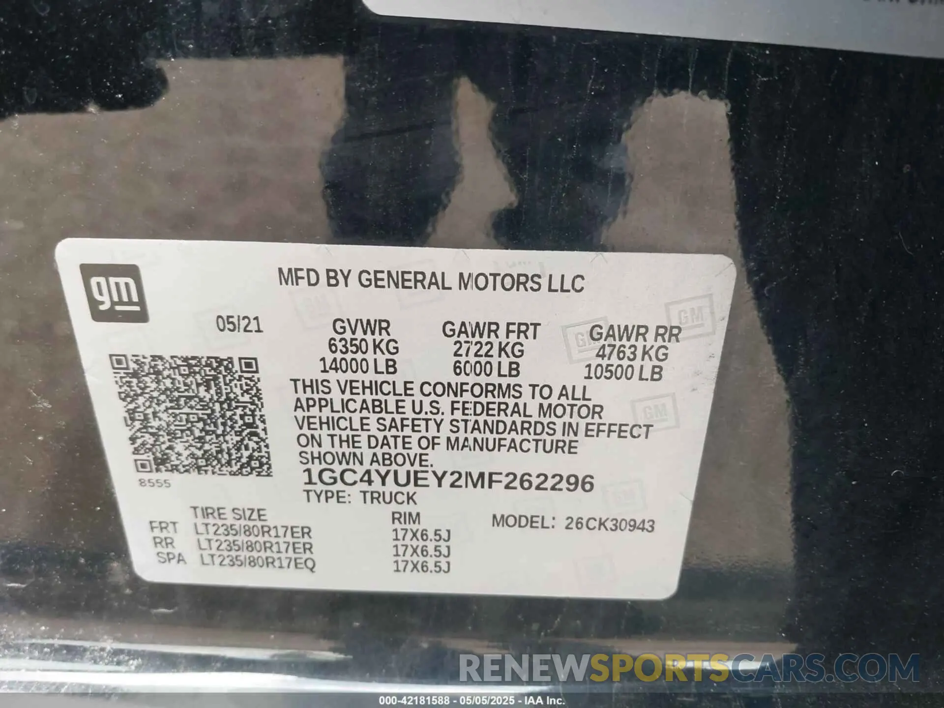 8 Photograph of a damaged car 1GC4YUEY2MF262296 CHEVROLET SILVERADO 3500HD 2021