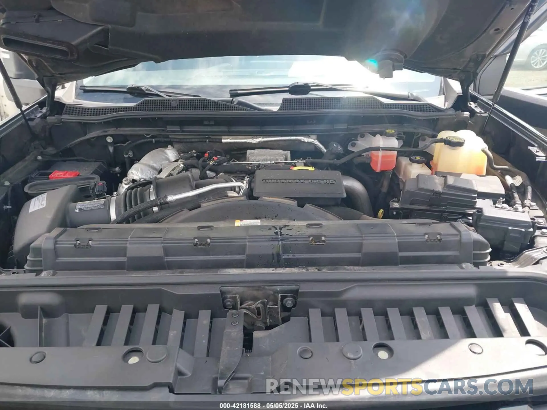 9 Photograph of a damaged car 1GC4YUEY2MF262296 CHEVROLET SILVERADO 3500HD 2021