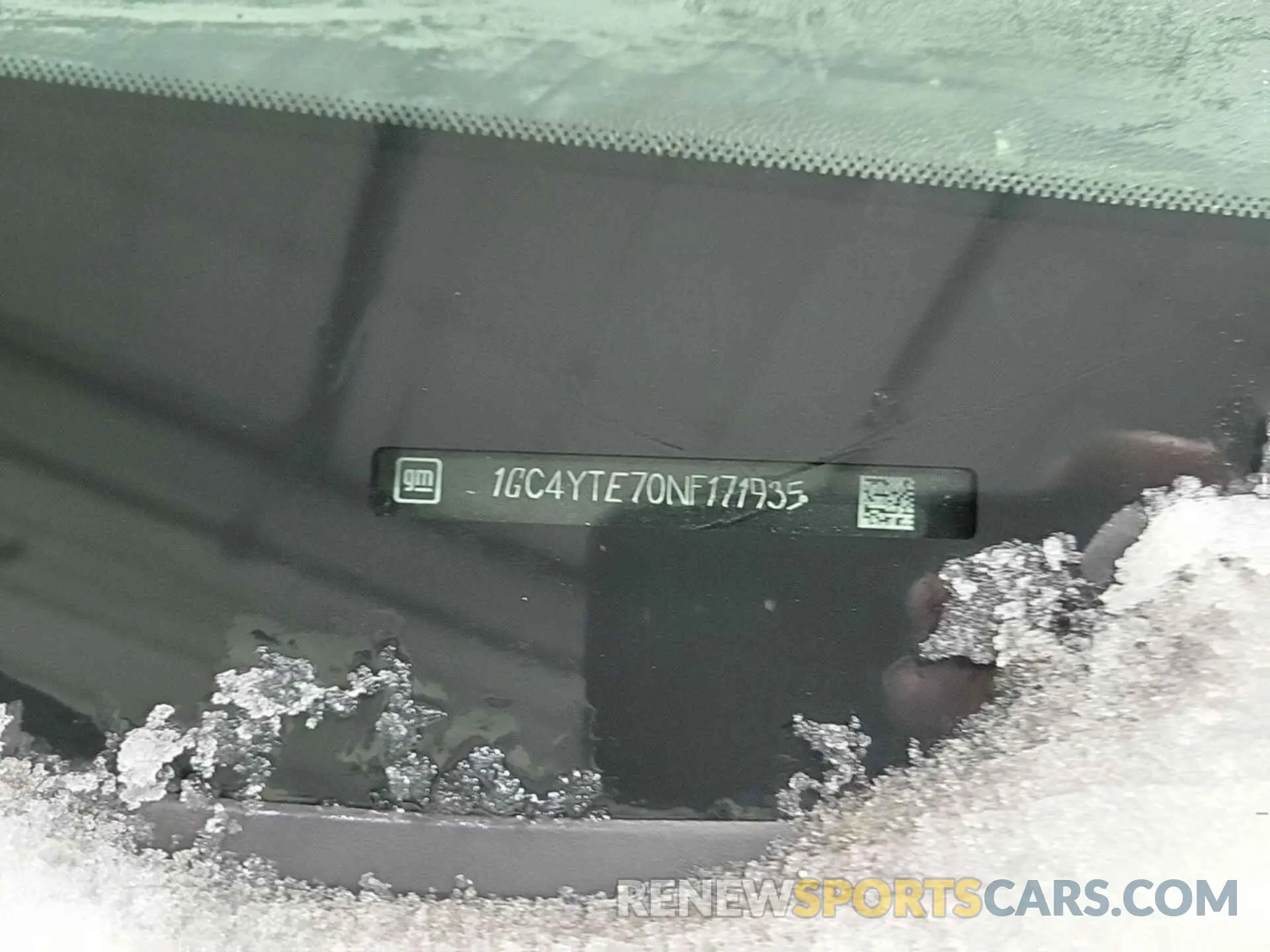 10 Photograph of a damaged car 1GC4YTE70NF171935 CHEVROLET SILVERADO 3500HD 2022