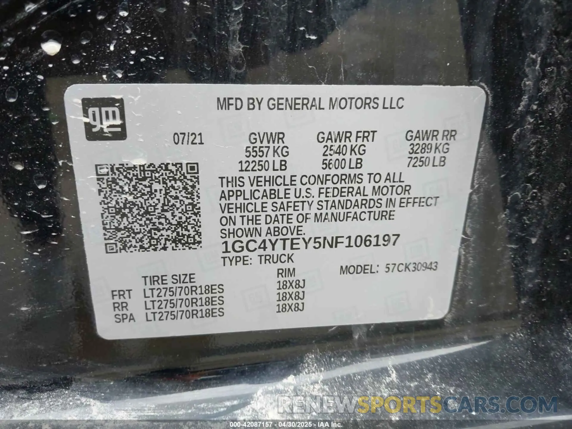 8 Photograph of a damaged car 1GC4YTEY5NF106197 CHEVROLET SILVERADO 3500HD 2022
