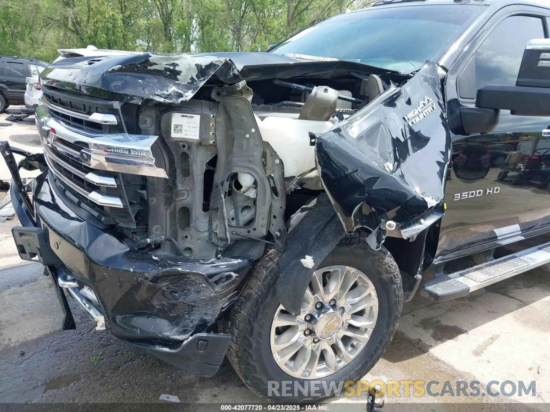 11 Photograph of a damaged car 2GC4YVEY1N1218448 CHEVROLET SILVERADO 3500HD 2022