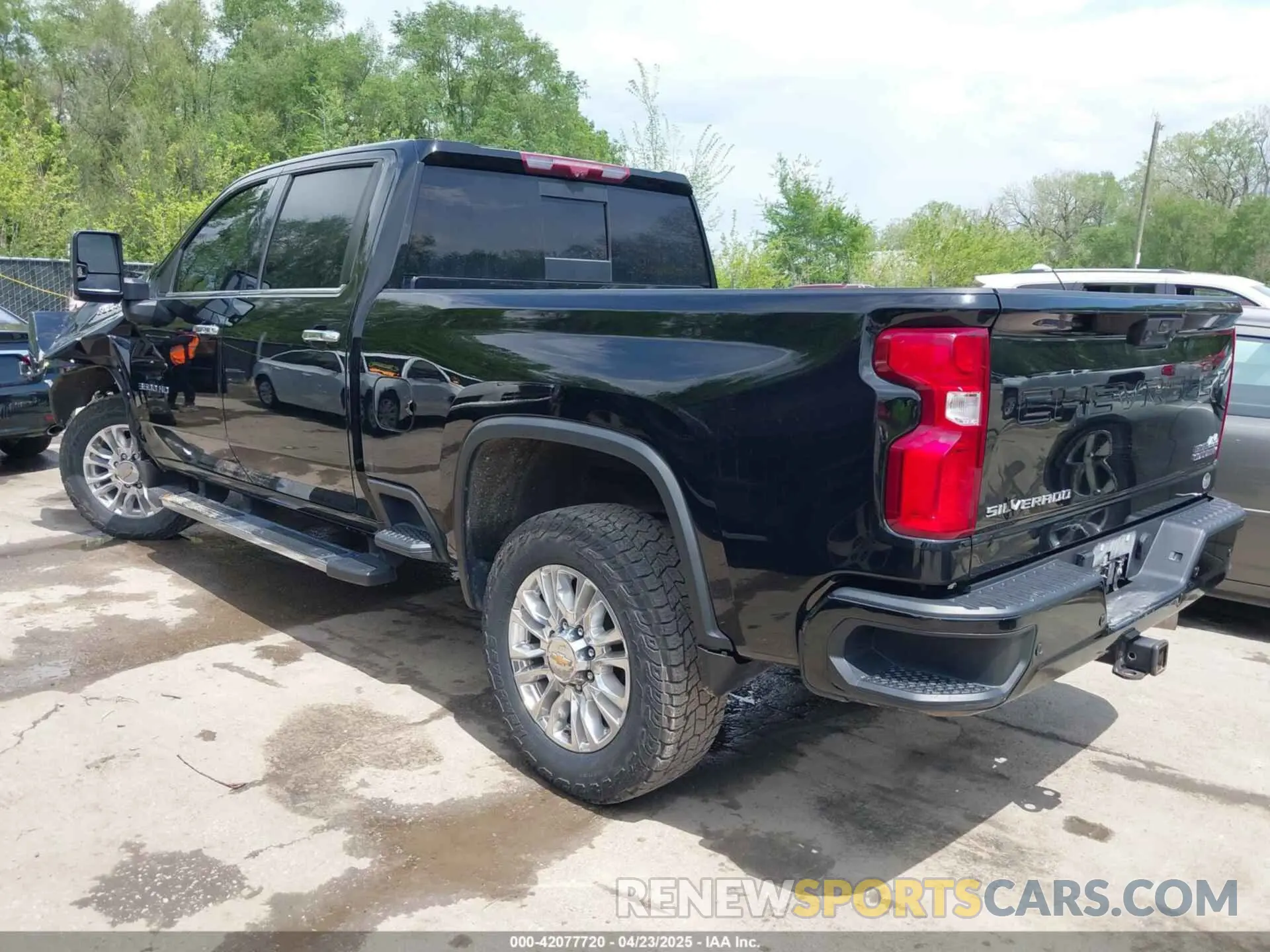 3 Photograph of a damaged car 2GC4YVEY1N1218448 CHEVROLET SILVERADO 3500HD 2022