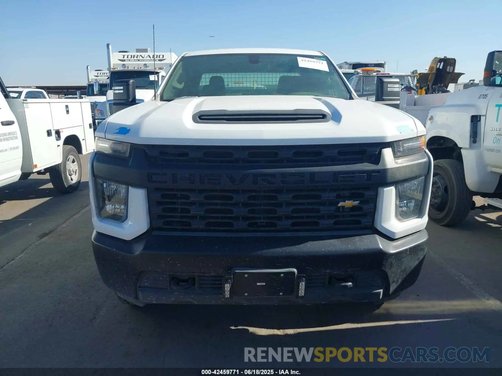 12 Photograph of a damaged car 1GC5YSE73PF236181 CHEVROLET SILVERADO 3500HD 2023