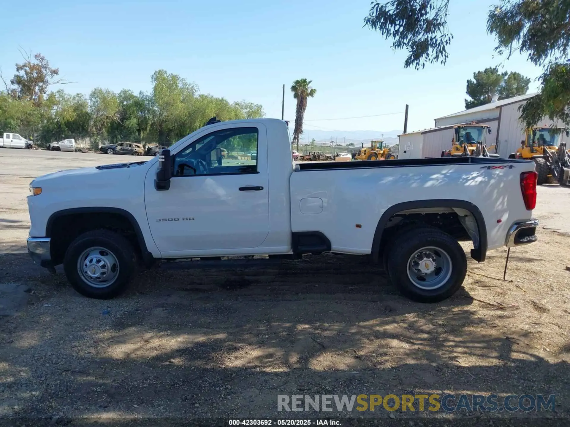 14 Photograph of a damaged car 1GC3YSEY8RF387083 CHEVROLET SILVERADO 3500HD 2024