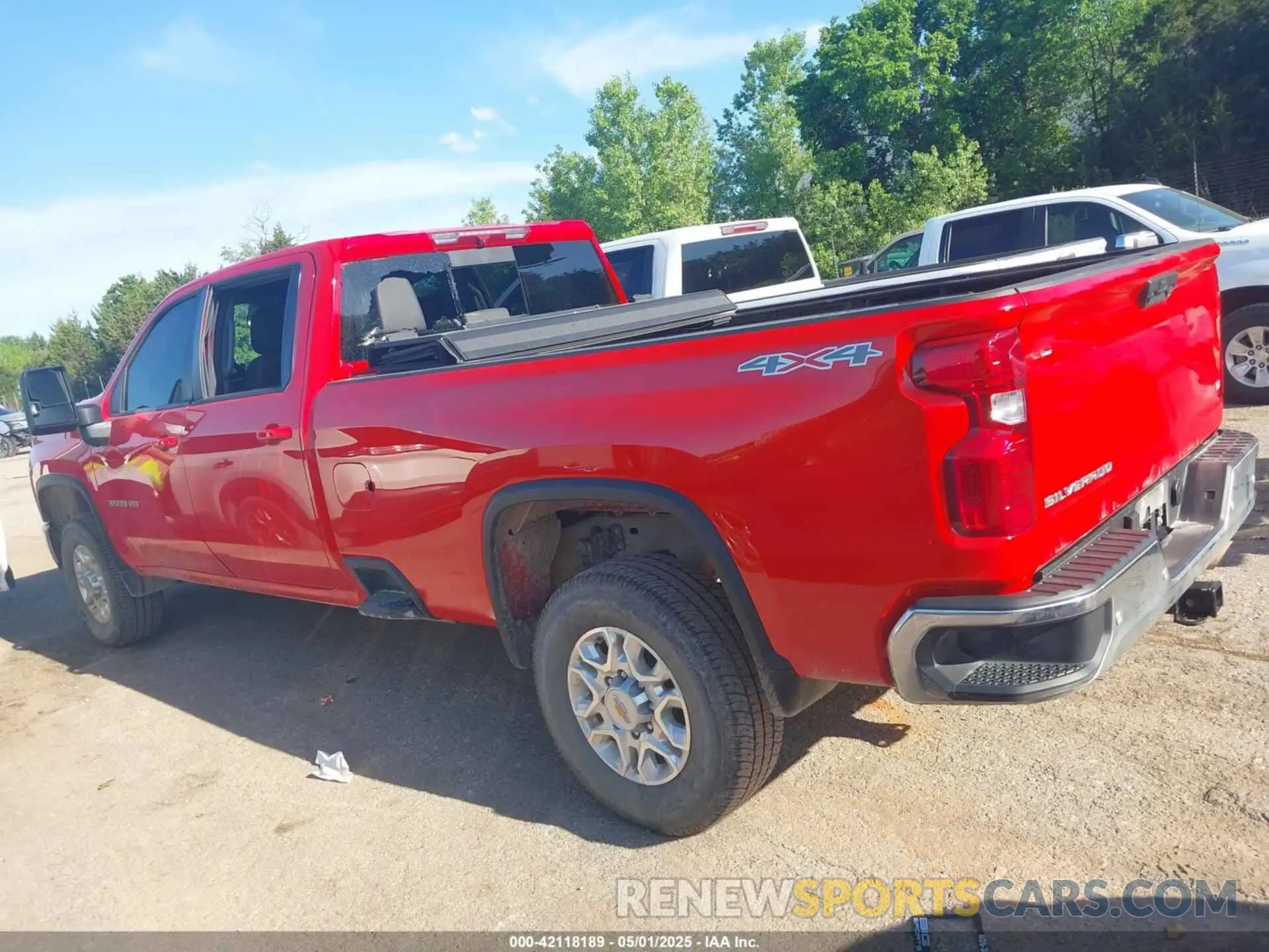 14 Photograph of a damaged car 1GC4YTE78RF343375 CHEVROLET SILVERADO 3500HD 2024