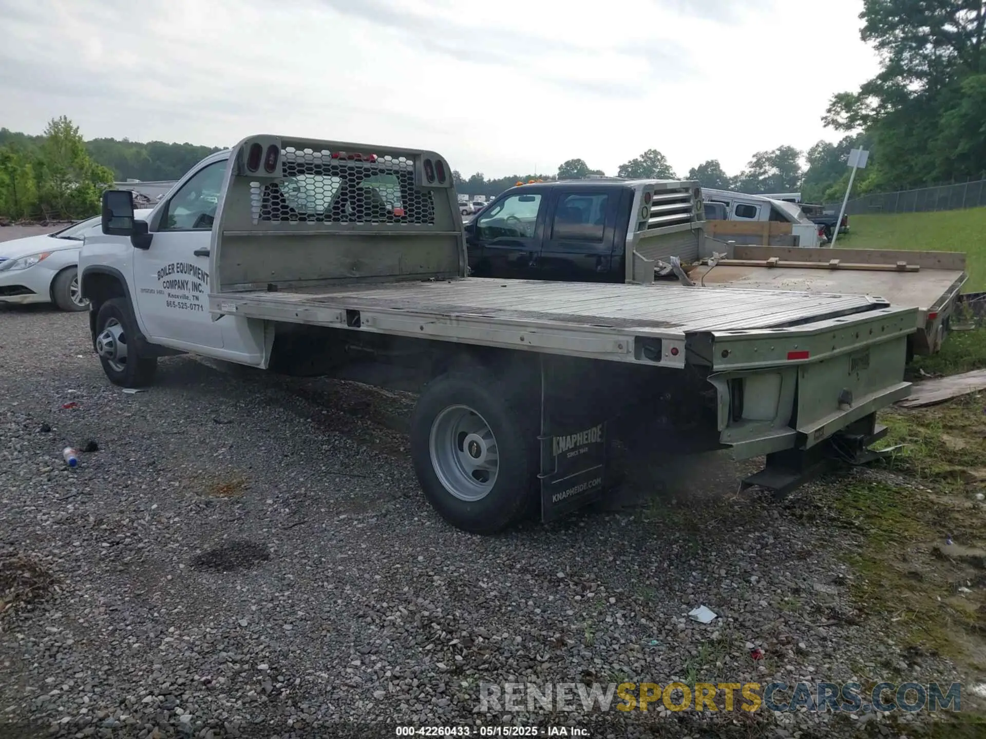 3 Photograph of a damaged car 1GB3YSE76LF298616 CHEVROLET SILVERADO 3500HD CHASSIS 2020