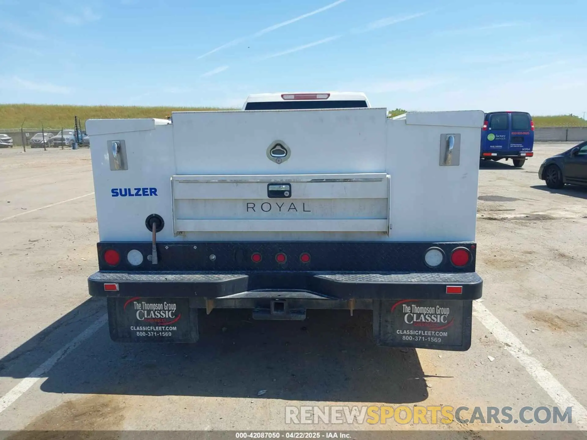 15 Photograph of a damaged car 1GB4YSEY1LF263589 CHEVROLET SILVERADO 3500HD CHASSIS 2020