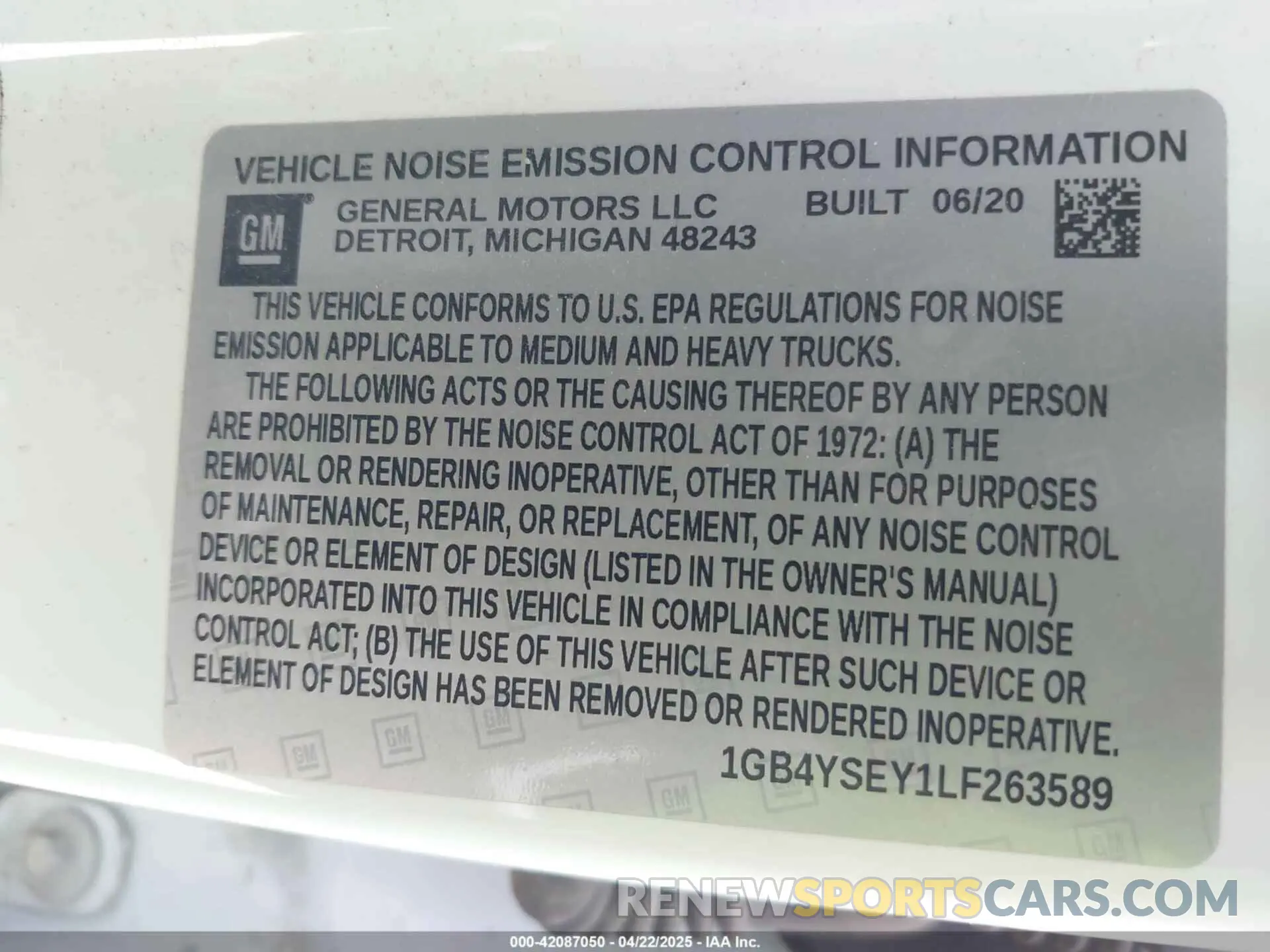 8 Photograph of a damaged car 1GB4YSEY1LF263589 CHEVROLET SILVERADO 3500HD CHASSIS 2020