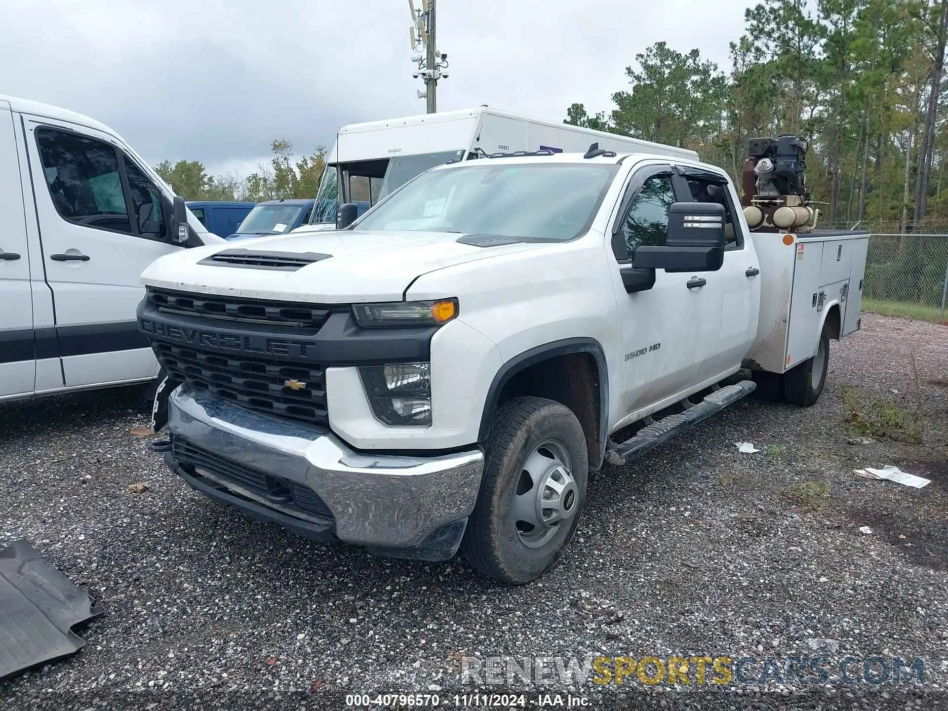 2 Photograph of a damaged car 1GB4WRE79MF208217 CHEVROLET SILVERADO 3500HD CHASSIS 2021