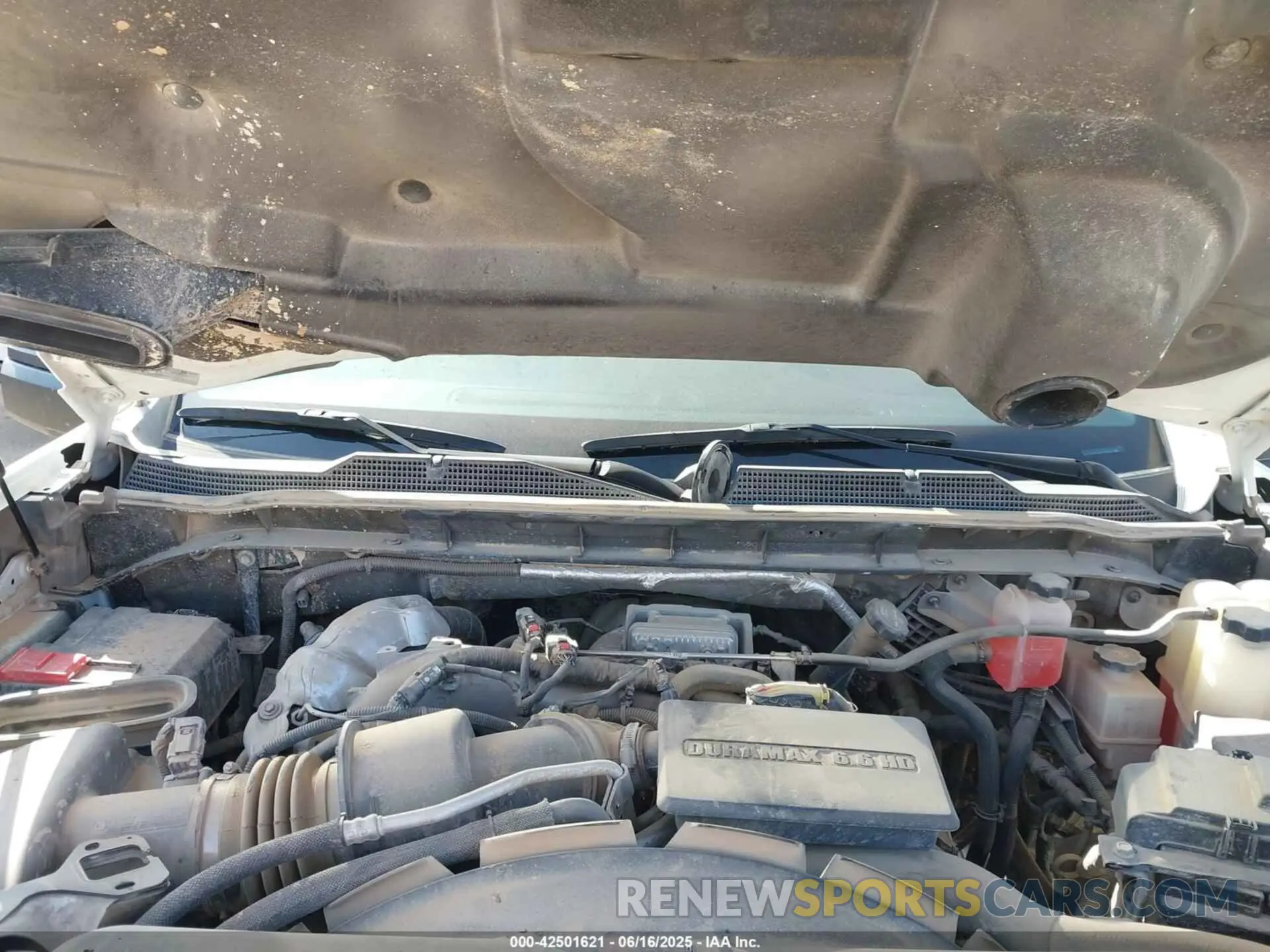 9 Photograph of a damaged car 1GB4YTEY8NF340306 CHEVROLET SILVERADO 3500HD CHASSIS 2022