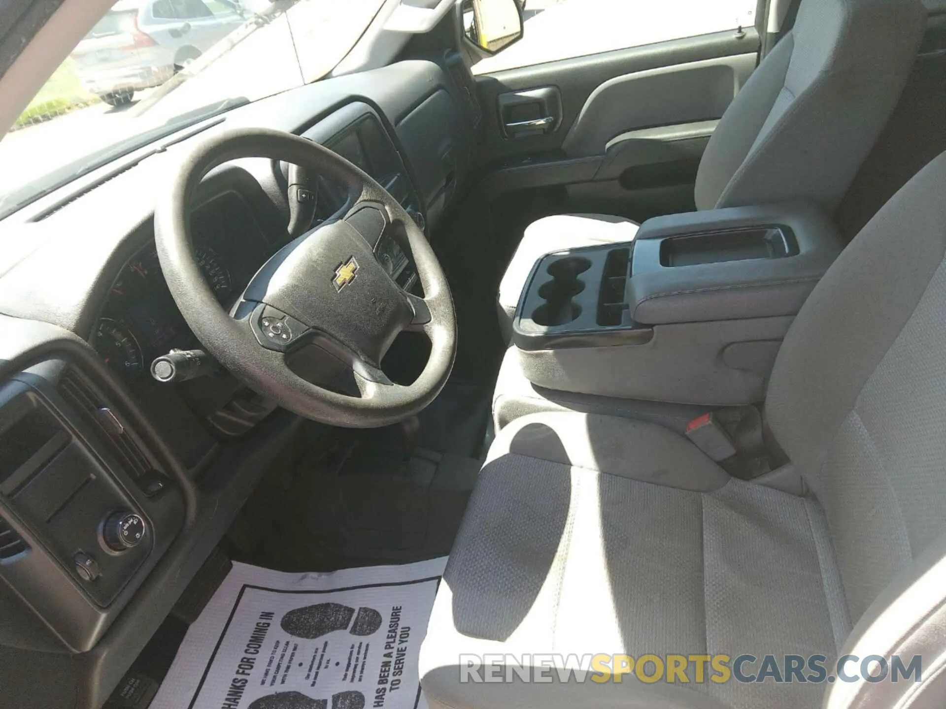19 Photograph of a damaged car 2GCVKNEC9K1120659 CHEVROLET SILVERADO LD 2019