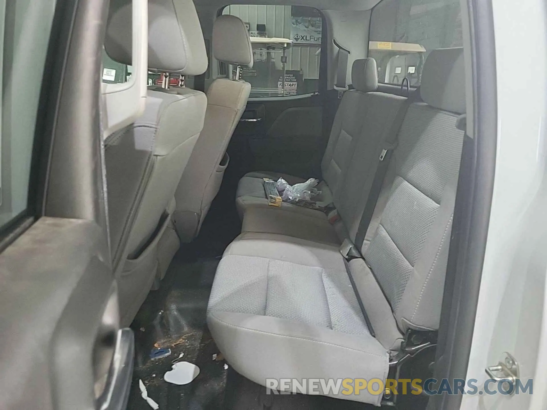 31 Photograph of a damaged car 2GCVKNEC9K1120659 CHEVROLET SILVERADO LD 2019