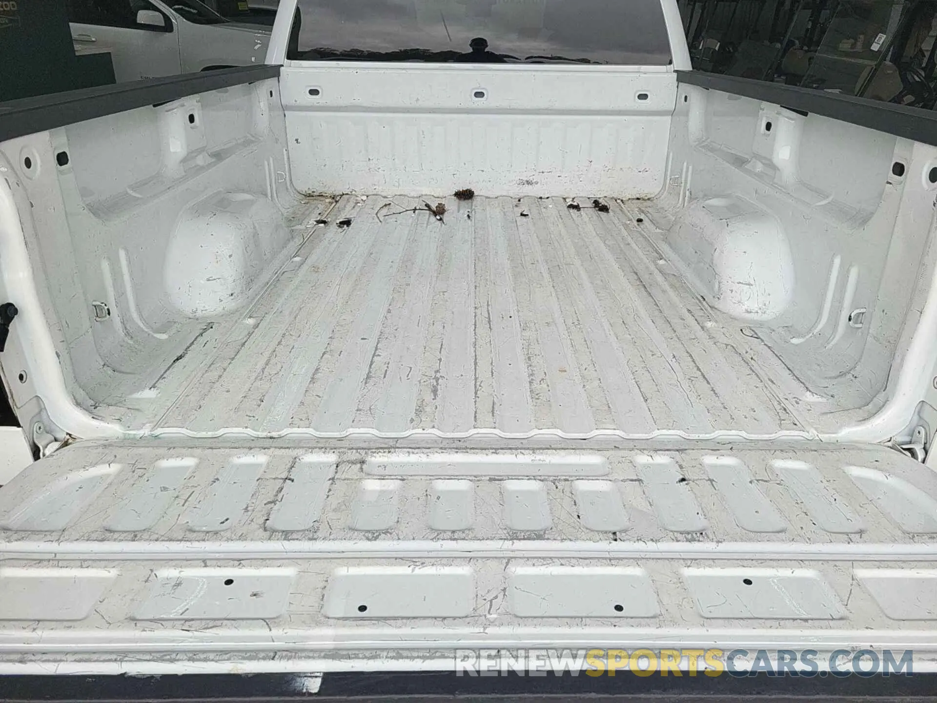 6 Photograph of a damaged car 2GCVKNEC9K1120659 CHEVROLET SILVERADO LD 2019