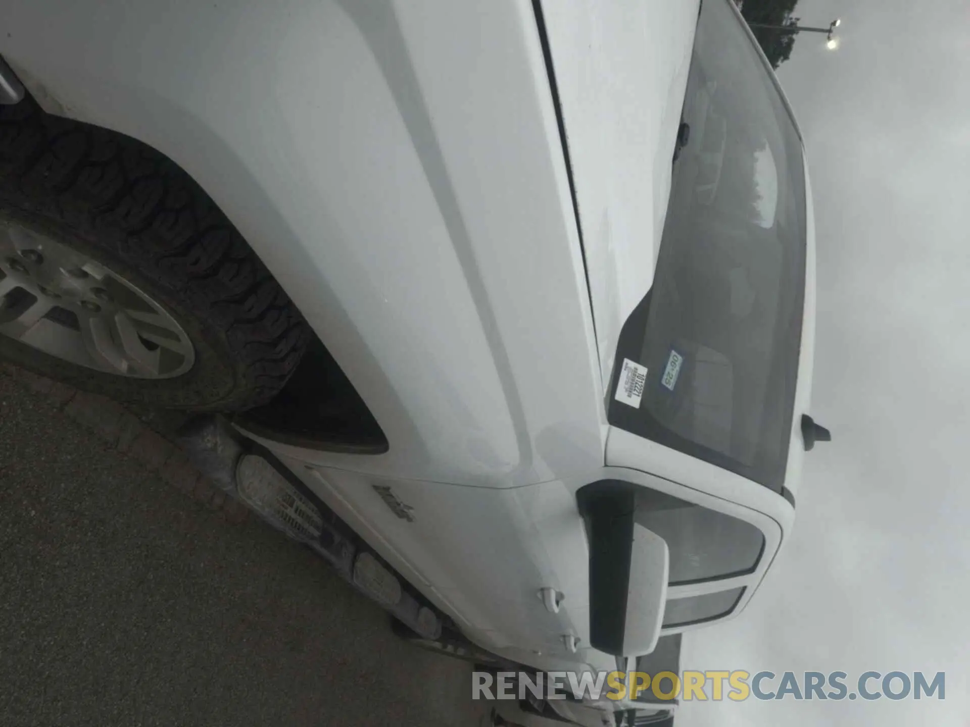 6 Photograph of a damaged car 2GCVKPEC1K1176428 CHEVROLET SILVERADO LD 2019