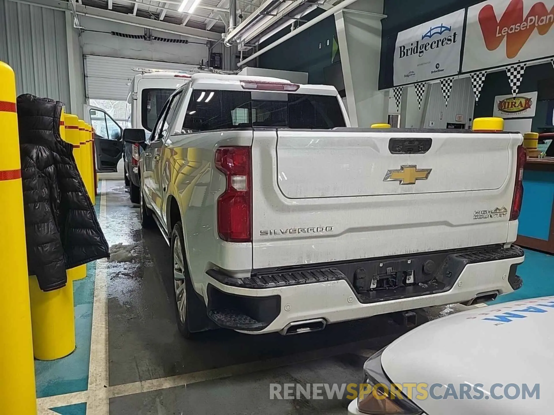 10 Фотография поврежденного автомобиля 1GCUYHELXNZ222690 CHEVROLET SILVERADO LTD 2022