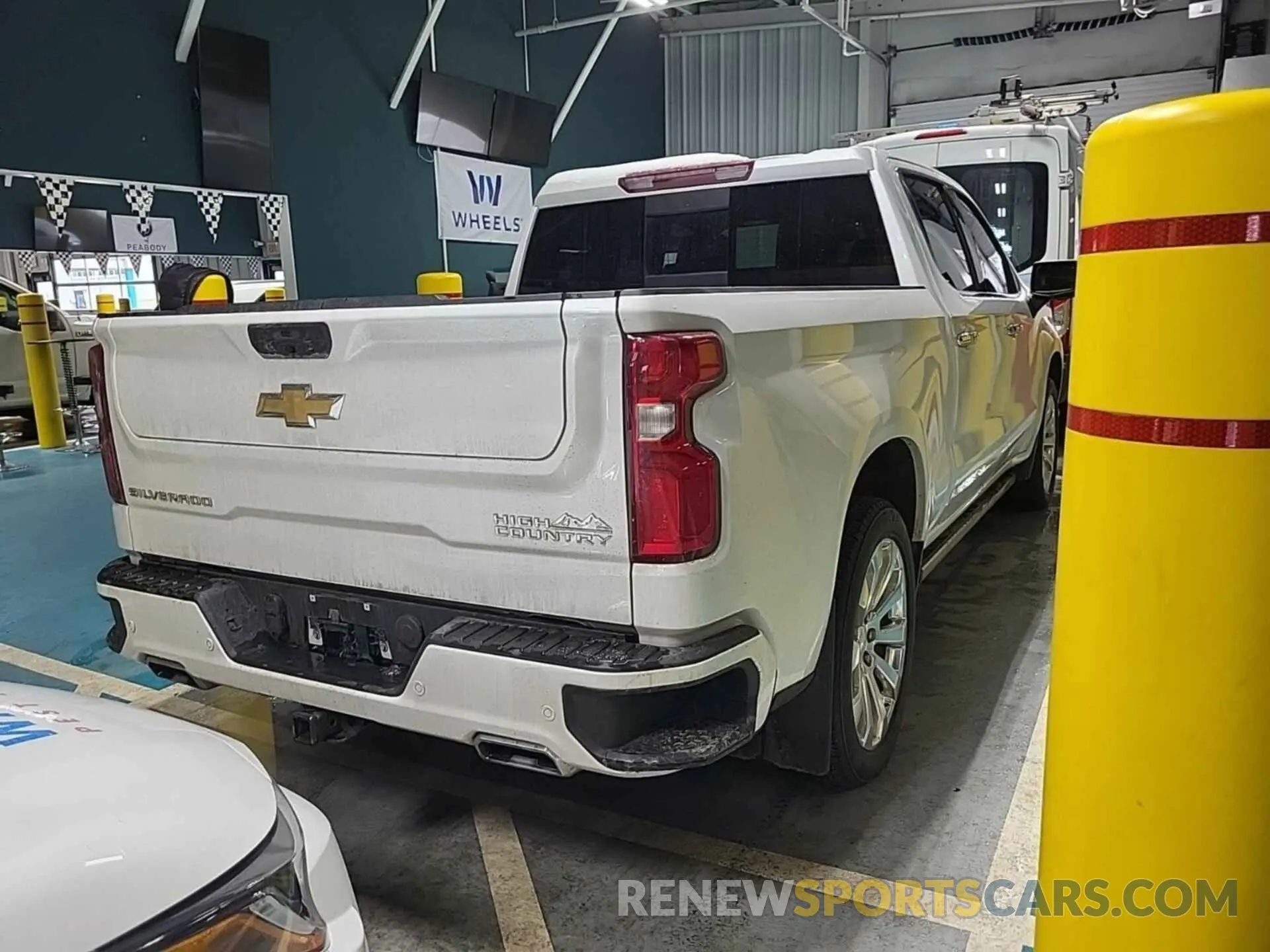 7 Фотография поврежденного автомобиля 1GCUYHELXNZ222690 CHEVROLET SILVERADO LTD 2022