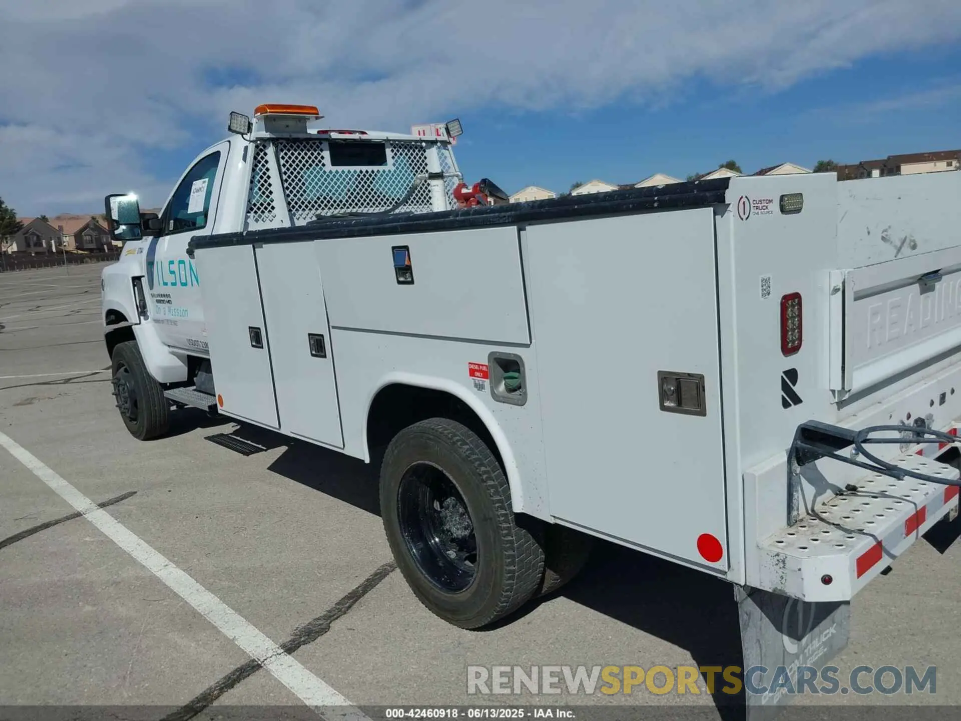 3 Photograph of a damaged car 1HTKJPVM1PH130944 CHEVROLET SILVERADO MD 2023
