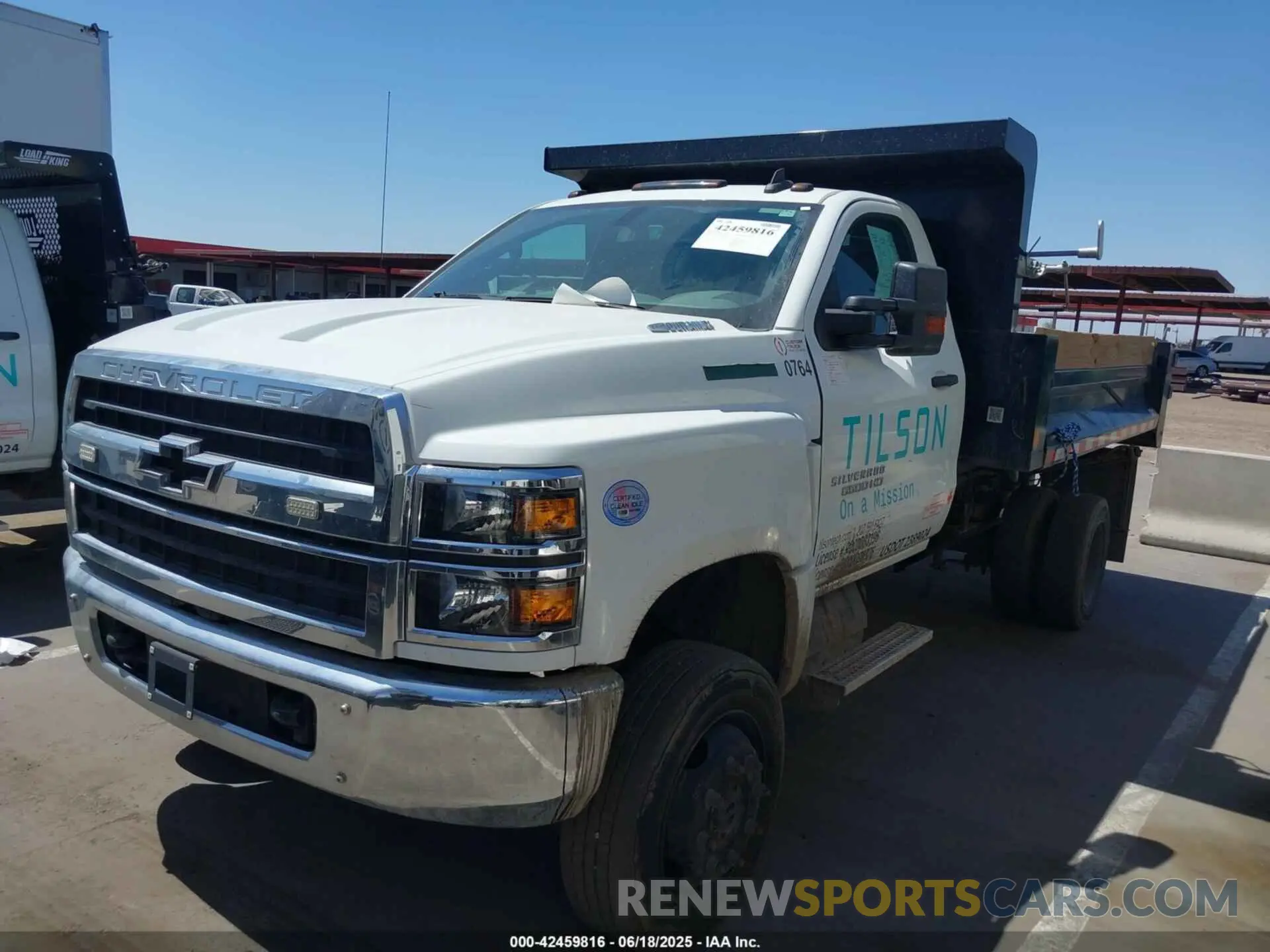 2 Photograph of a damaged car 1HTKJPVM1PH507174 CHEVROLET SILVERADO MD 2023