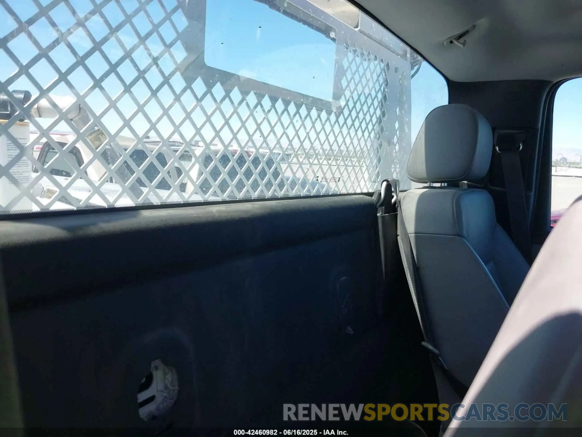 6 Photograph of a damaged car 1HTKJPVM2PH333566 CHEVROLET SILVERADO MD 2023