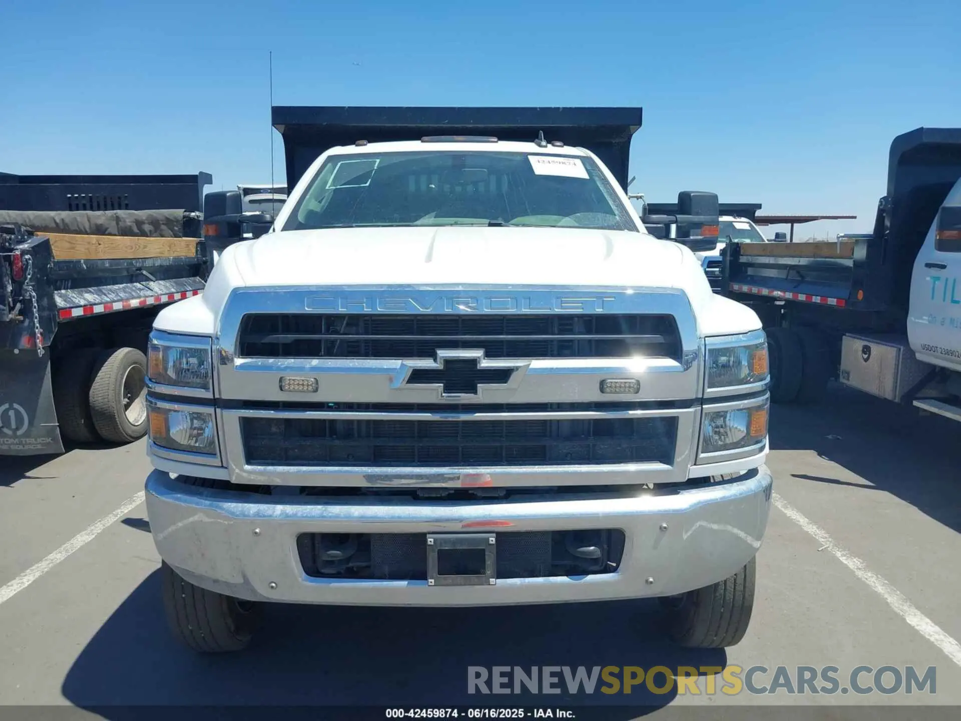 11 Photograph of a damaged car 1HTKJPVM2PH508110 CHEVROLET SILVERADO MD 2023