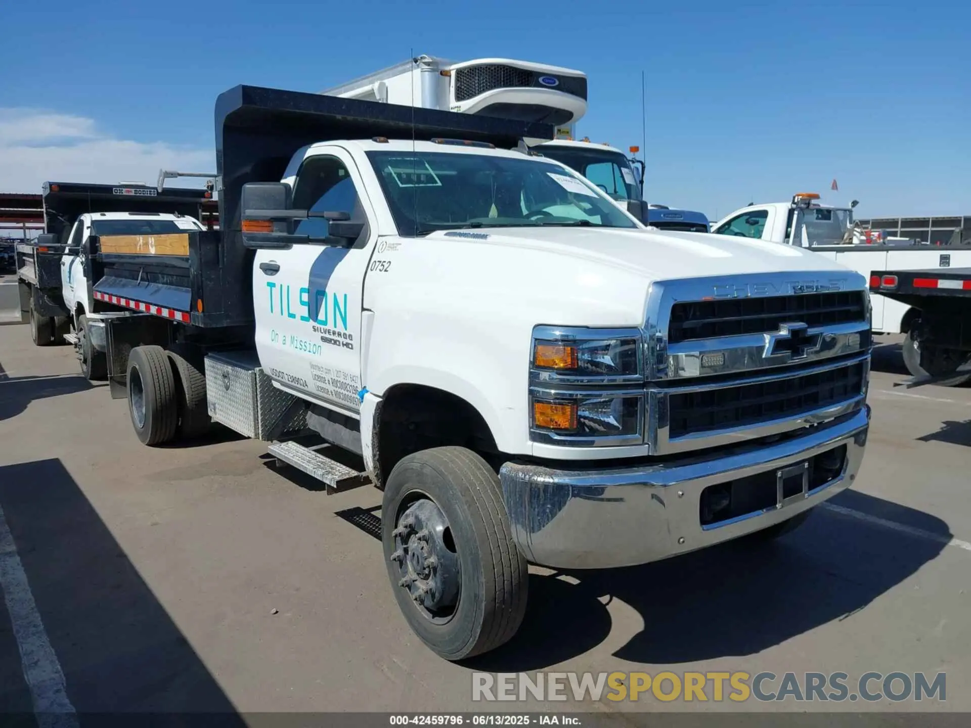 1 Фотография поврежденного автомобиля 1HTKJPVM3PH218491 CHEVROLET SILVERADO MD 2023