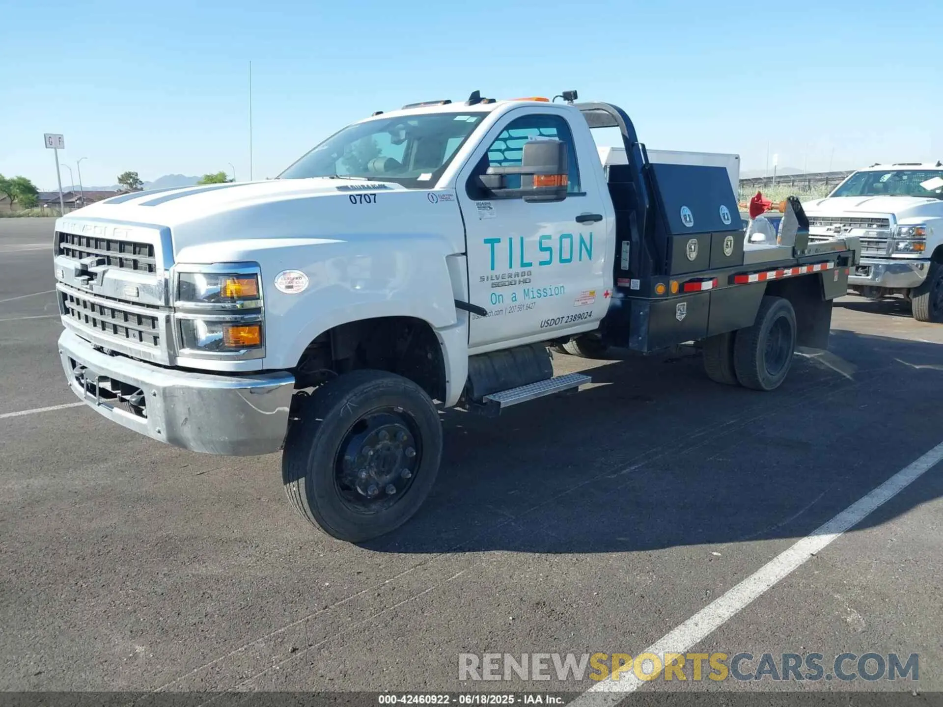 2 Фотография поврежденного автомобиля 1HTKJPVM4PH130940 CHEVROLET SILVERADO MD 2023