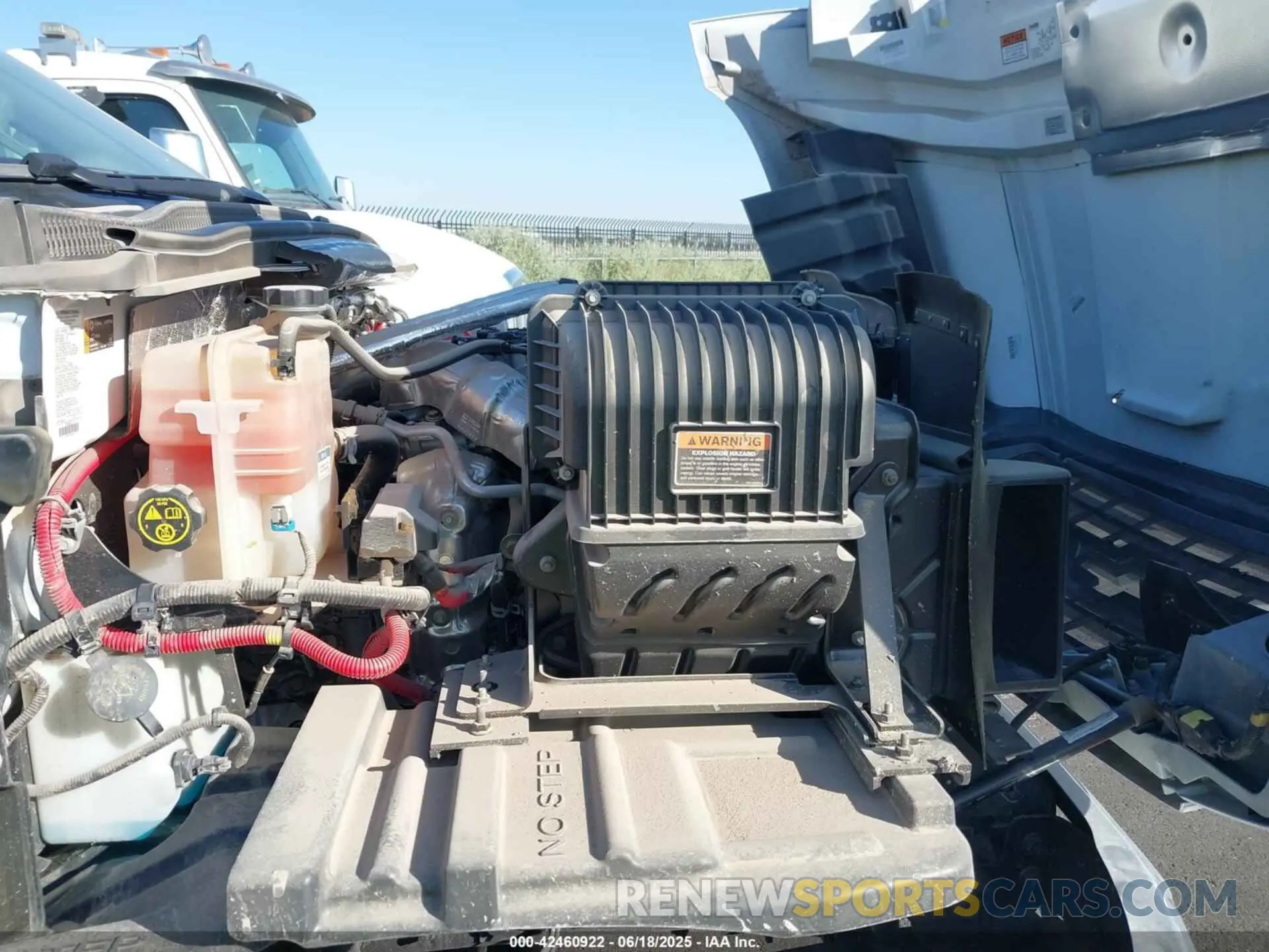 9 Фотография поврежденного автомобиля 1HTKJPVM4PH130940 CHEVROLET SILVERADO MD 2023