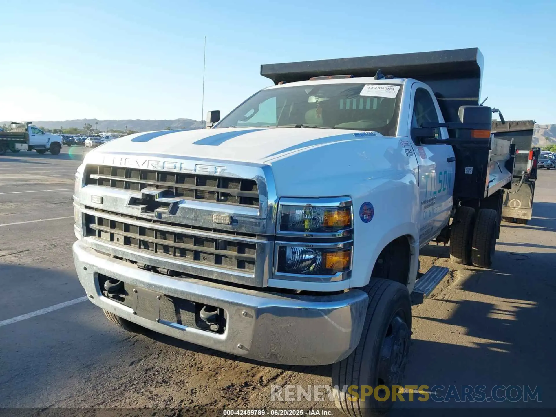 2 Фотография поврежденного автомобиля 1HTKJPVM5PH218475 CHEVROLET SILVERADO MD 2023
