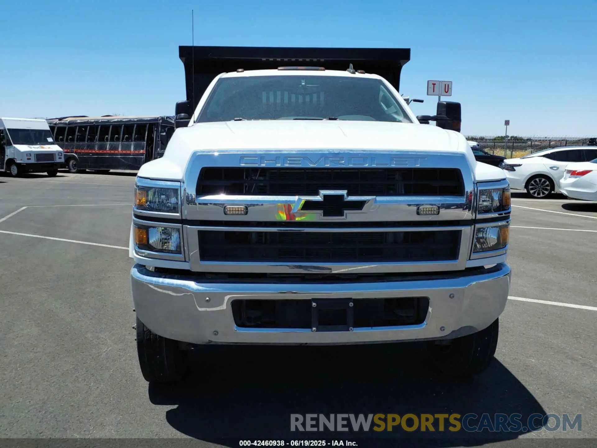 12 Фотография поврежденного автомобиля 1HTKJPVM5PH508019 CHEVROLET SILVERADO MD 2023
