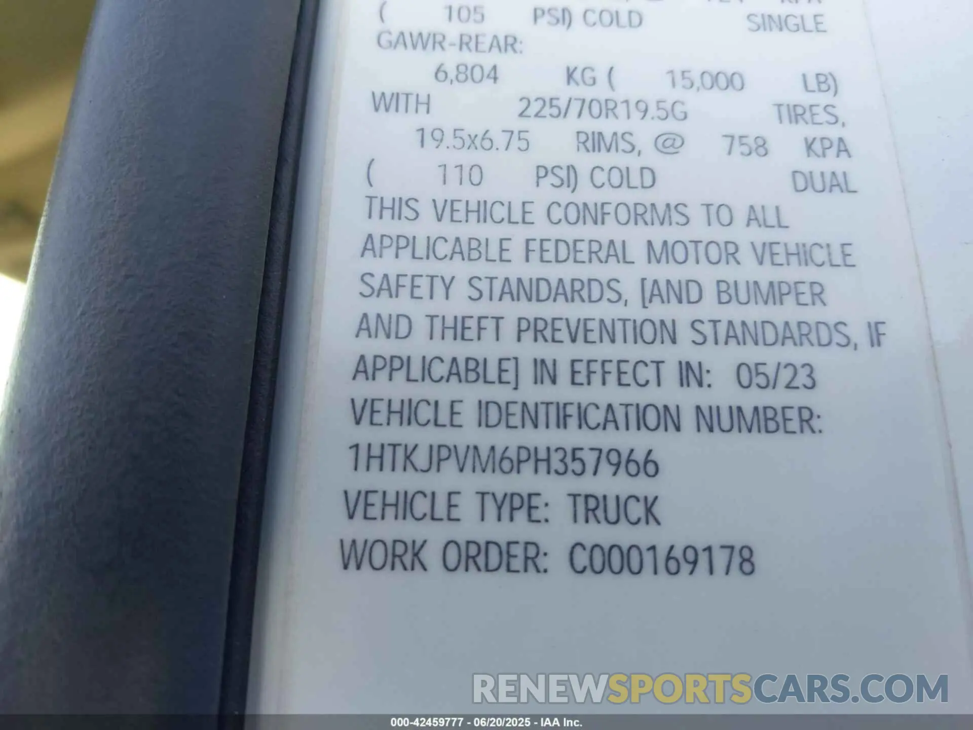 8 Фотография поврежденного автомобиля 1HTKJPVM6PH357966 CHEVROLET SILVERADO MD 2023