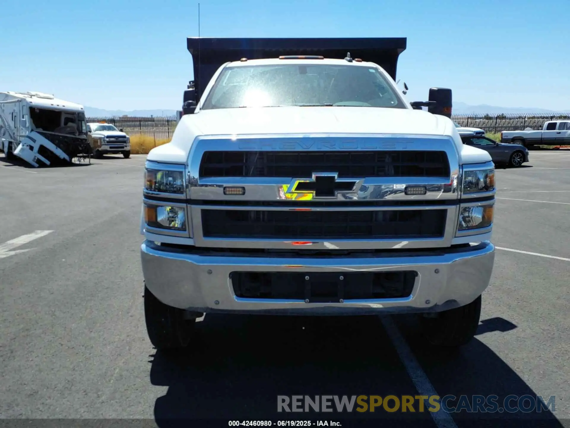 12 Фотография поврежденного автомобиля 1HTKJPVM6PH507137 CHEVROLET SILVERADO MD 2023