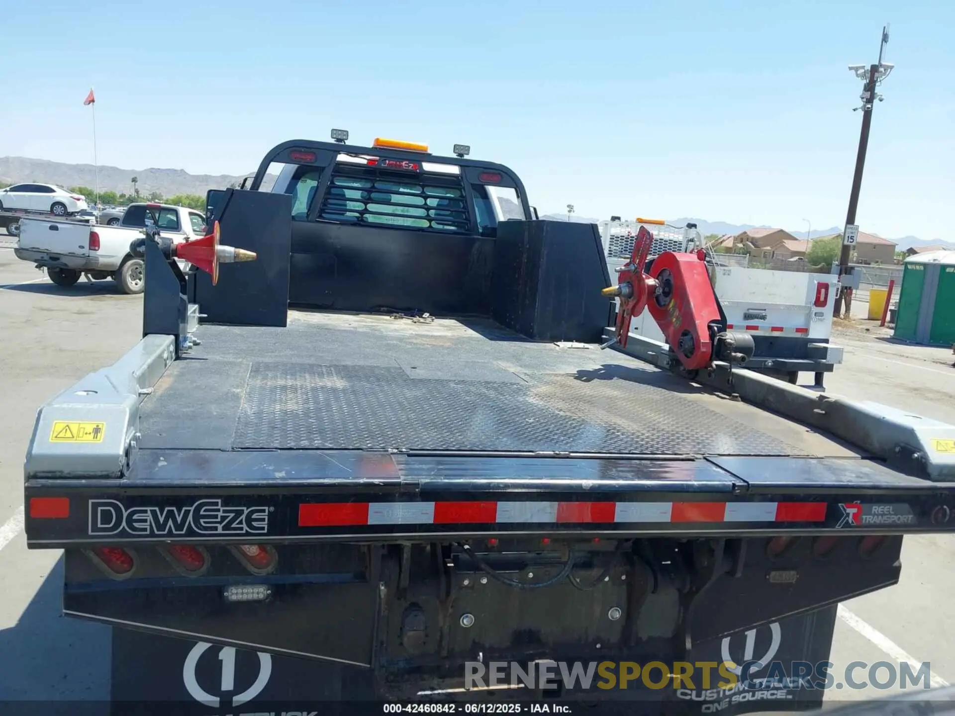 15 Photograph of a damaged car 1HTKJPVM7PH333563 CHEVROLET SILVERADO MD 2023