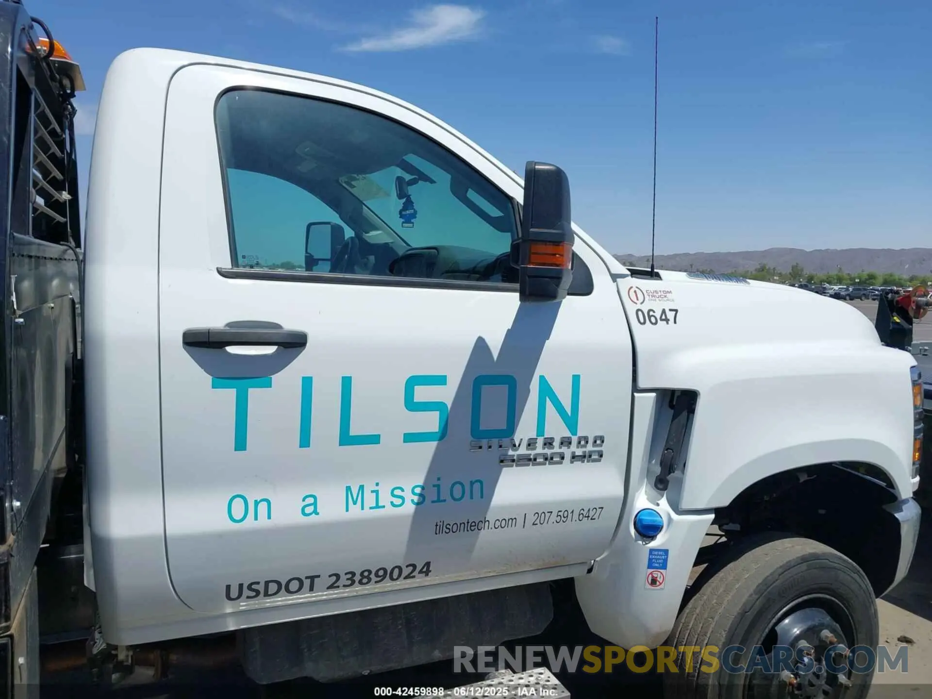 14 Photograph of a damaged car 1HTKJPVMXPH125628 CHEVROLET SILVERADO MD 2023