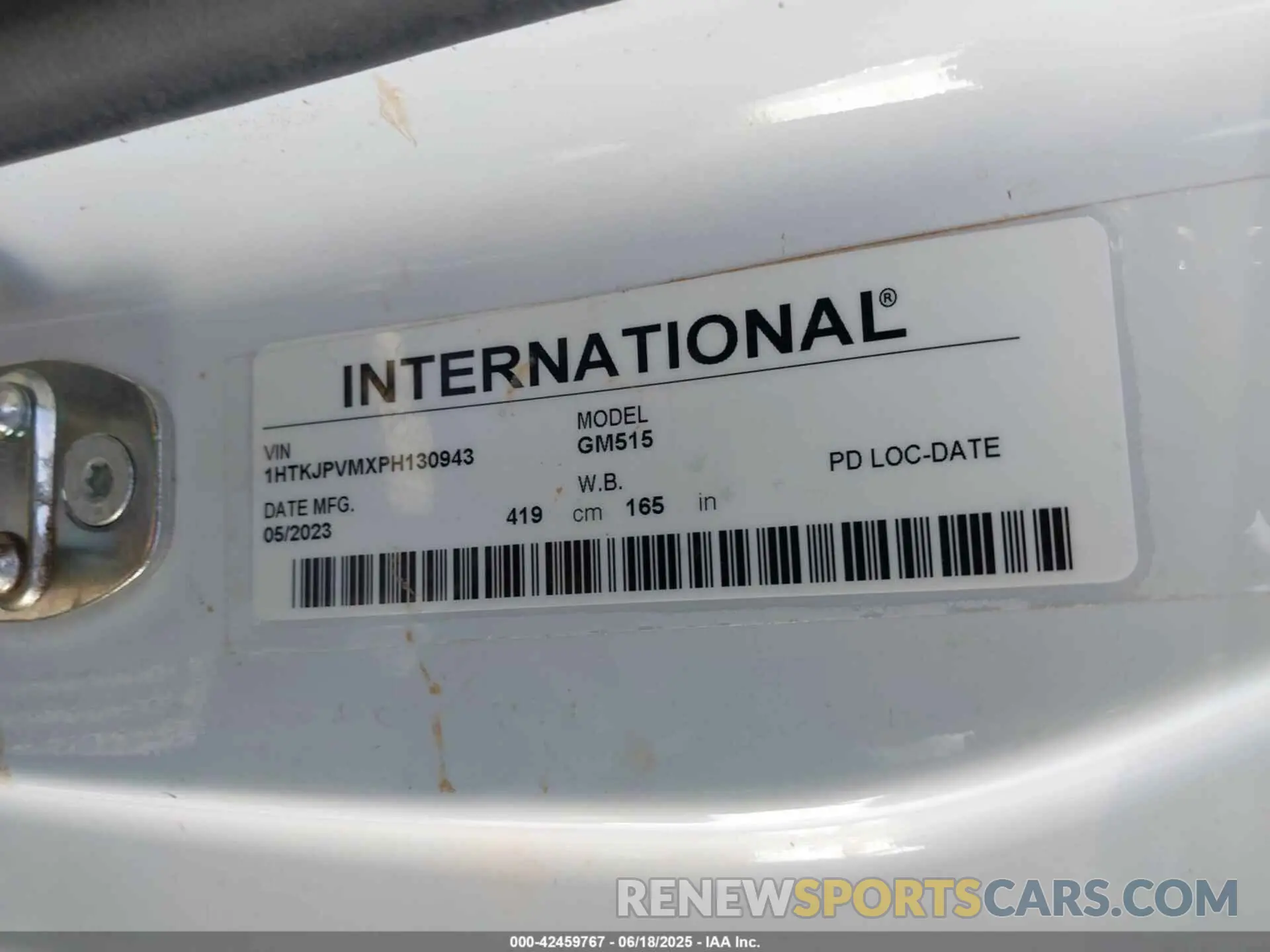 8 Photograph of a damaged car 1HTKJPVMXPH130943 CHEVROLET SILVERADO MD 2023