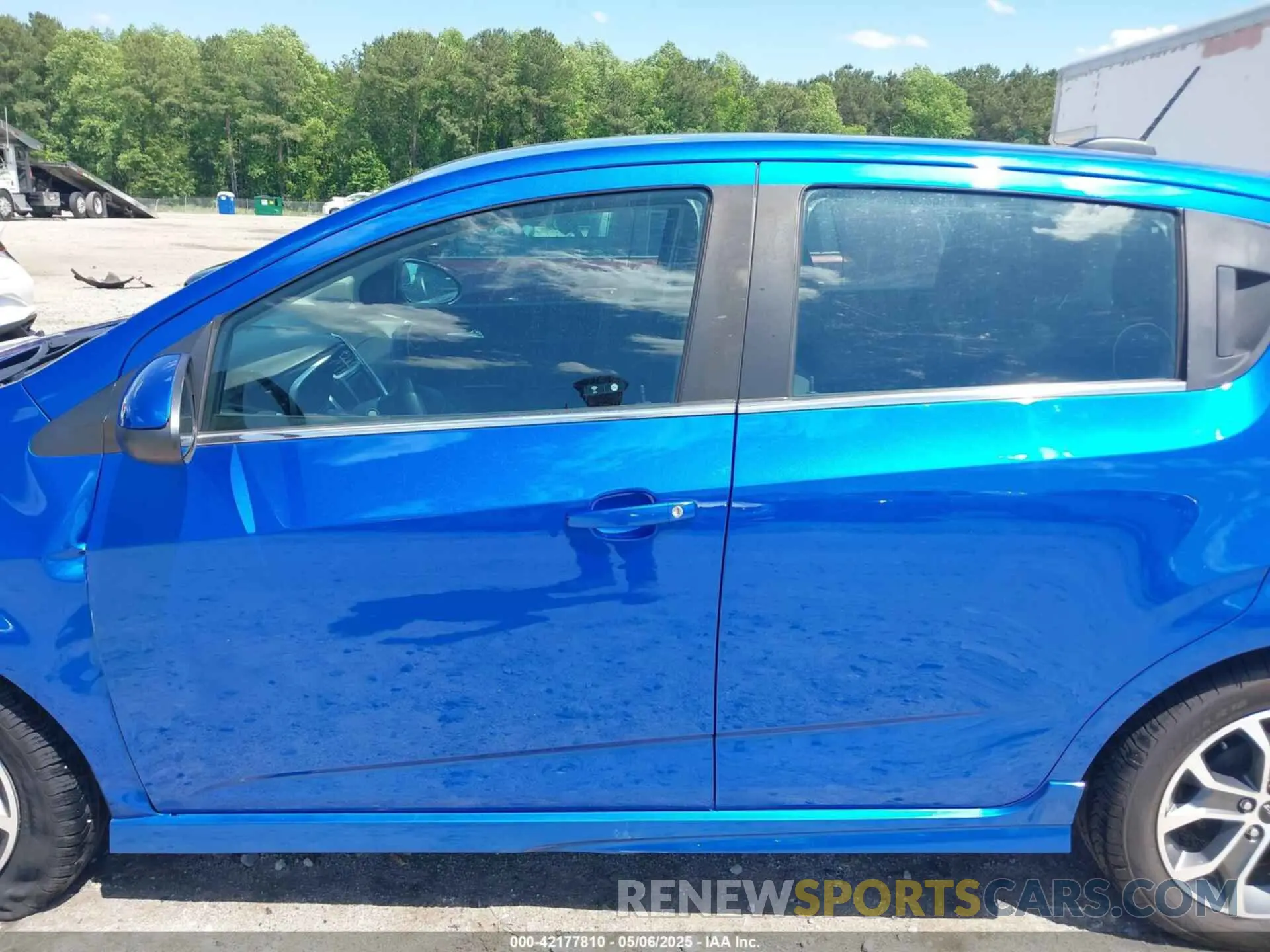 14 Photograph of a damaged car 1G1JD6SB0K4138765 CHEVROLET SONIC 2019